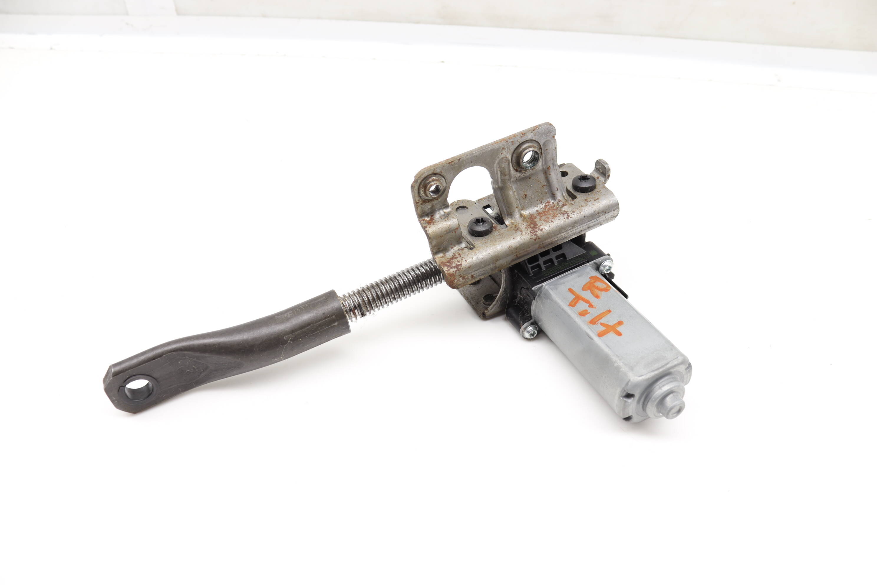 Rear Tilt Seat Motor 561881105D