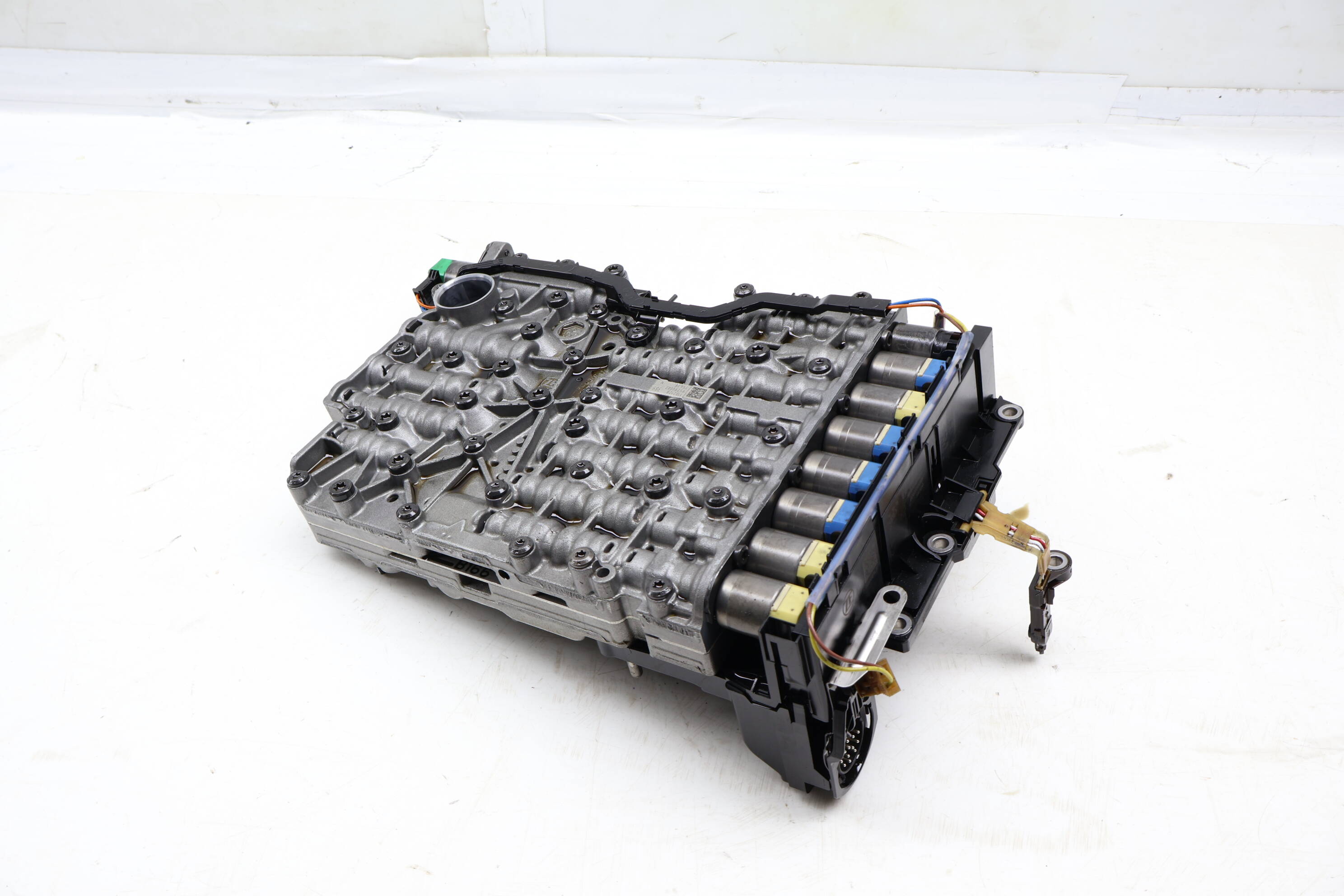 Transmission Valve Body / Mechatronic (Ga8hp75z) 24008672594