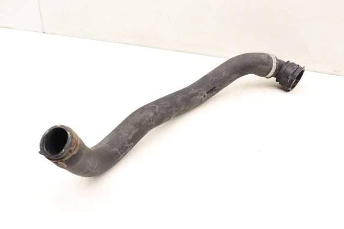 Radiator Coolant Hose / Line (Supply) 7P5122101G 95810640200 main product photo