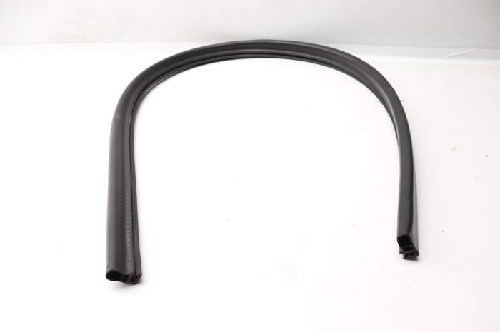 Rain Tray Seal / Hood Weather Stripping 80A823723 main product photo