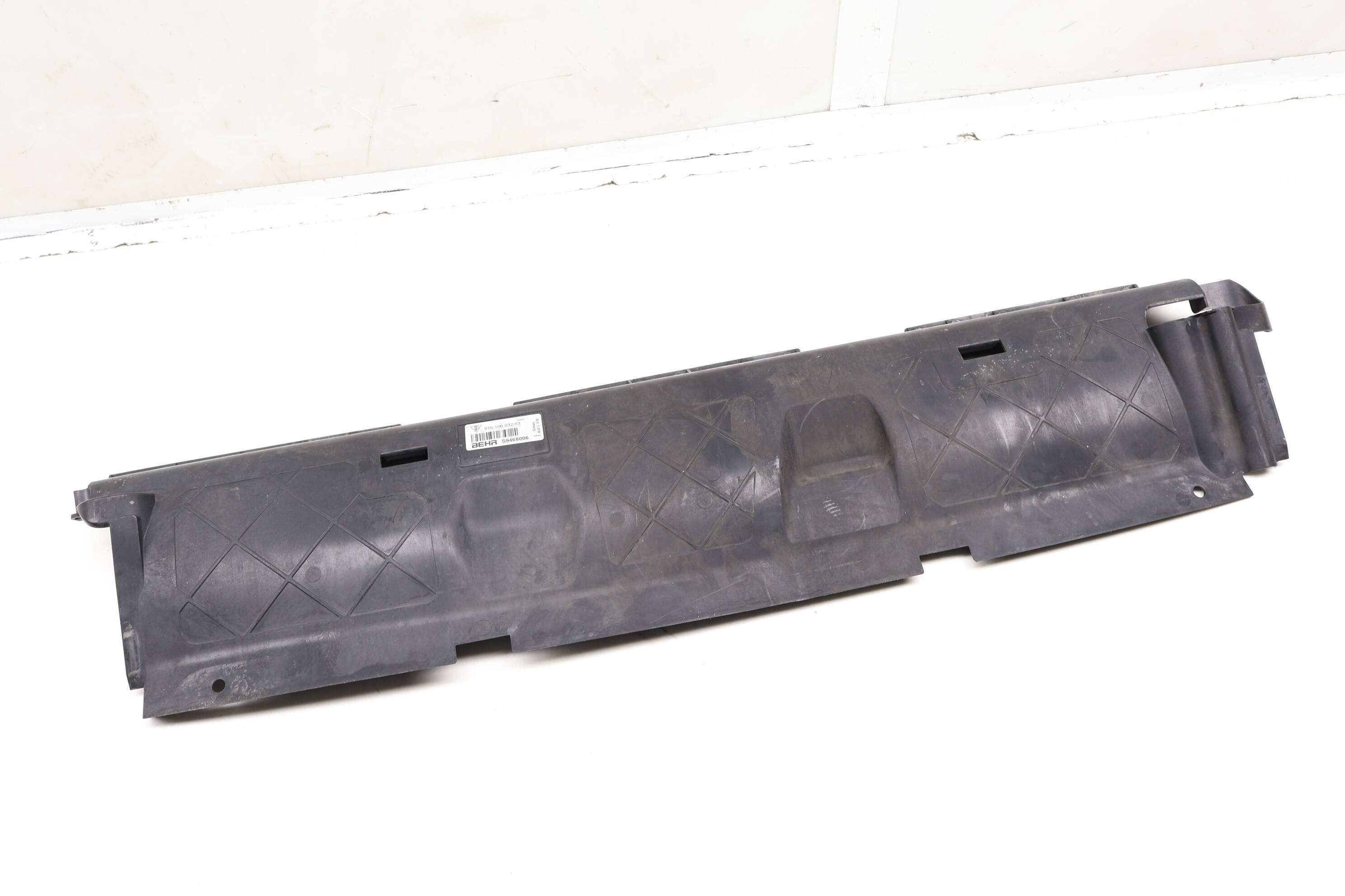 Upper Radiator Air Duct 97010624101