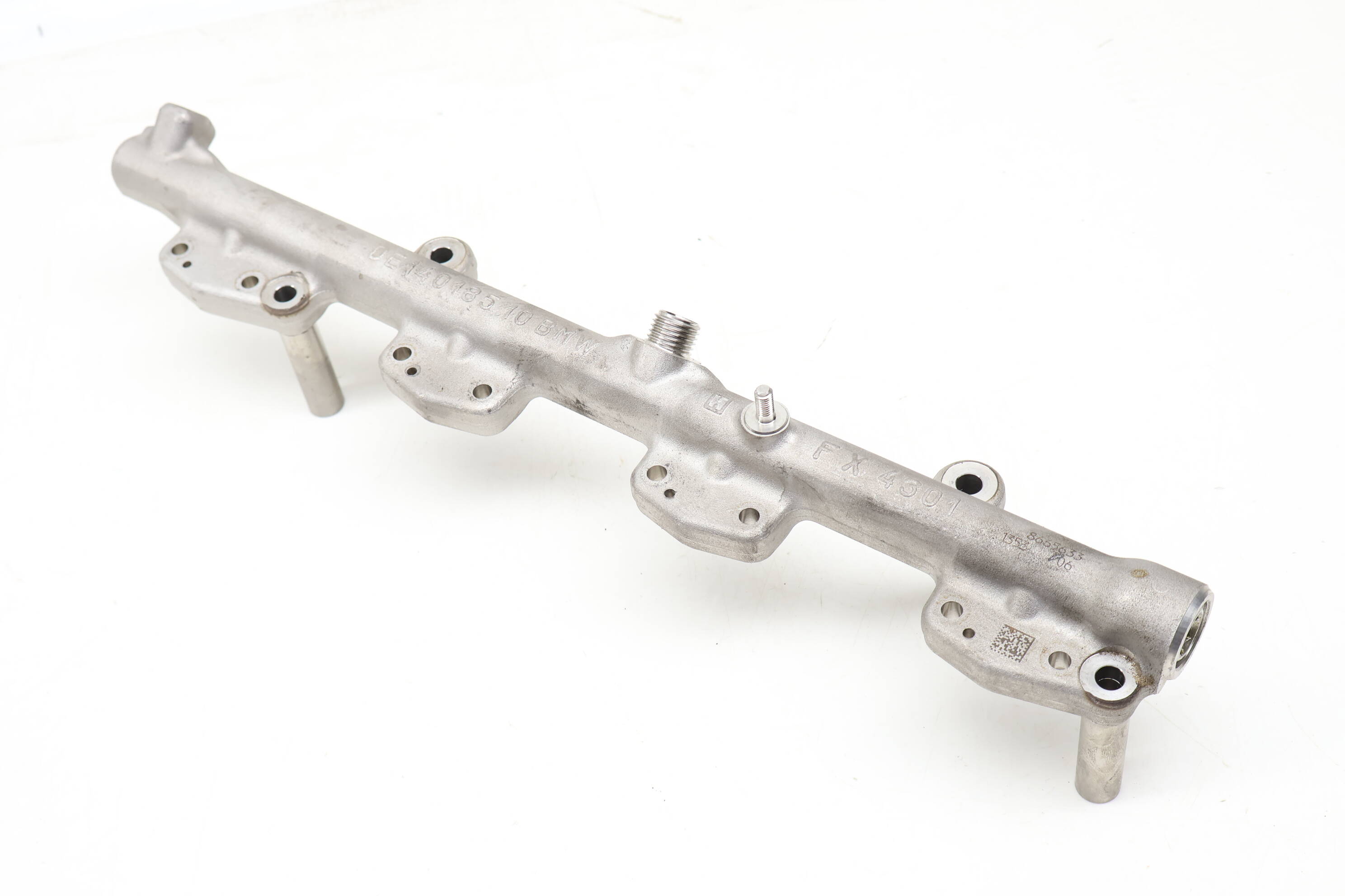 High Pressure Fuel Rail 13538665633