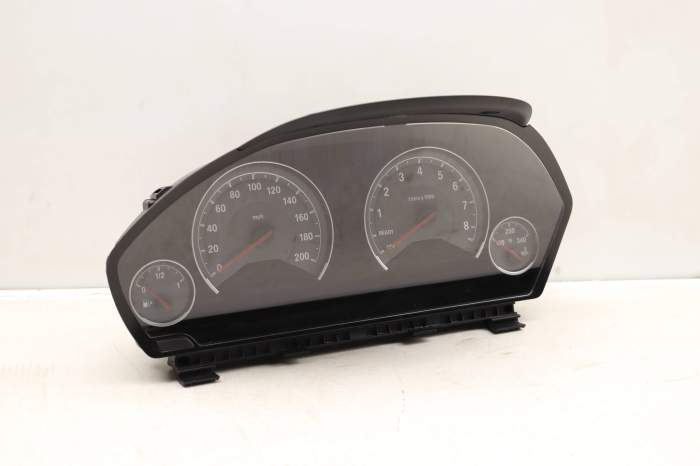 Instrument Cluster / Speedometer 62109272664 main product photo