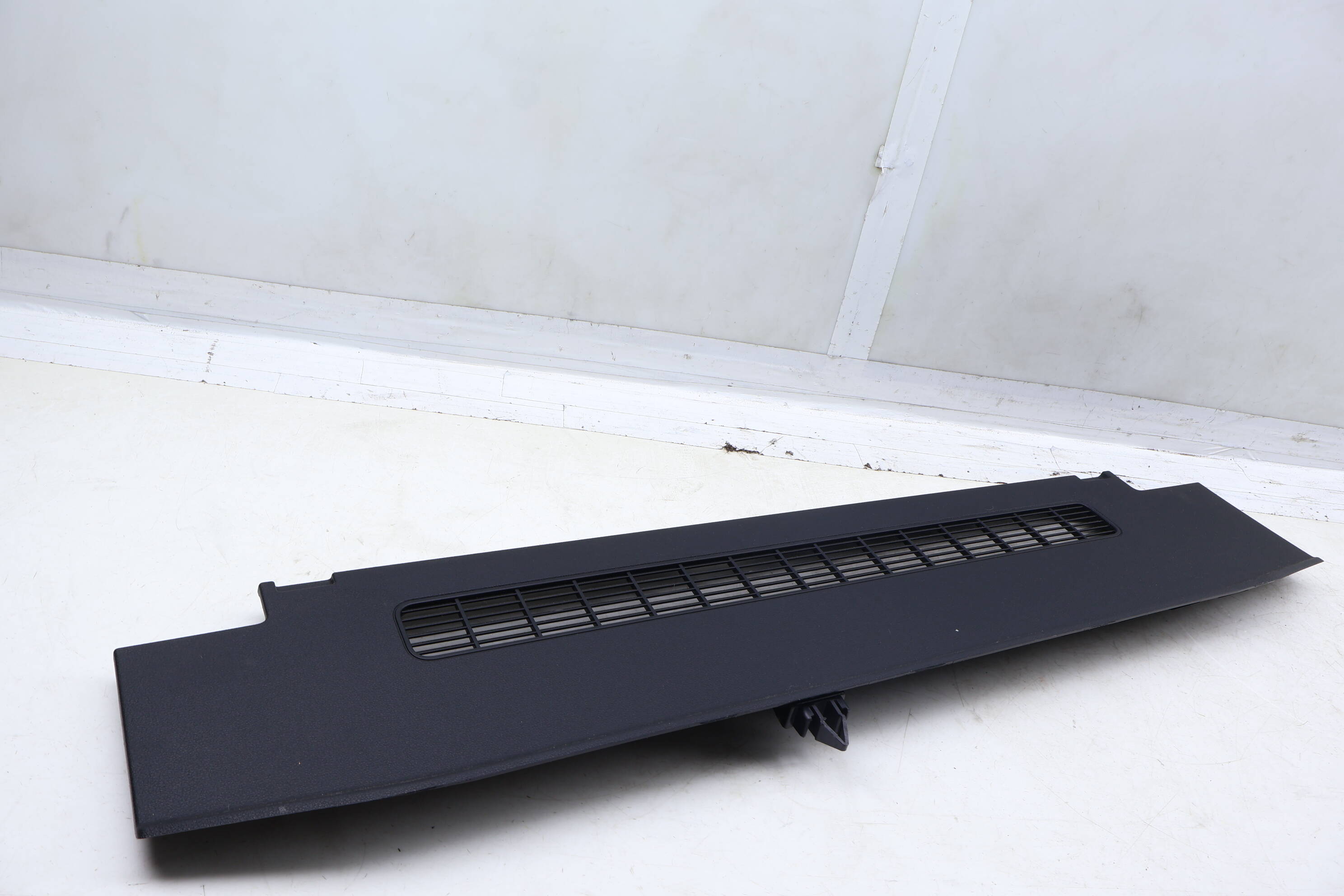 Trunk Partition Trim Panel 4M8861486