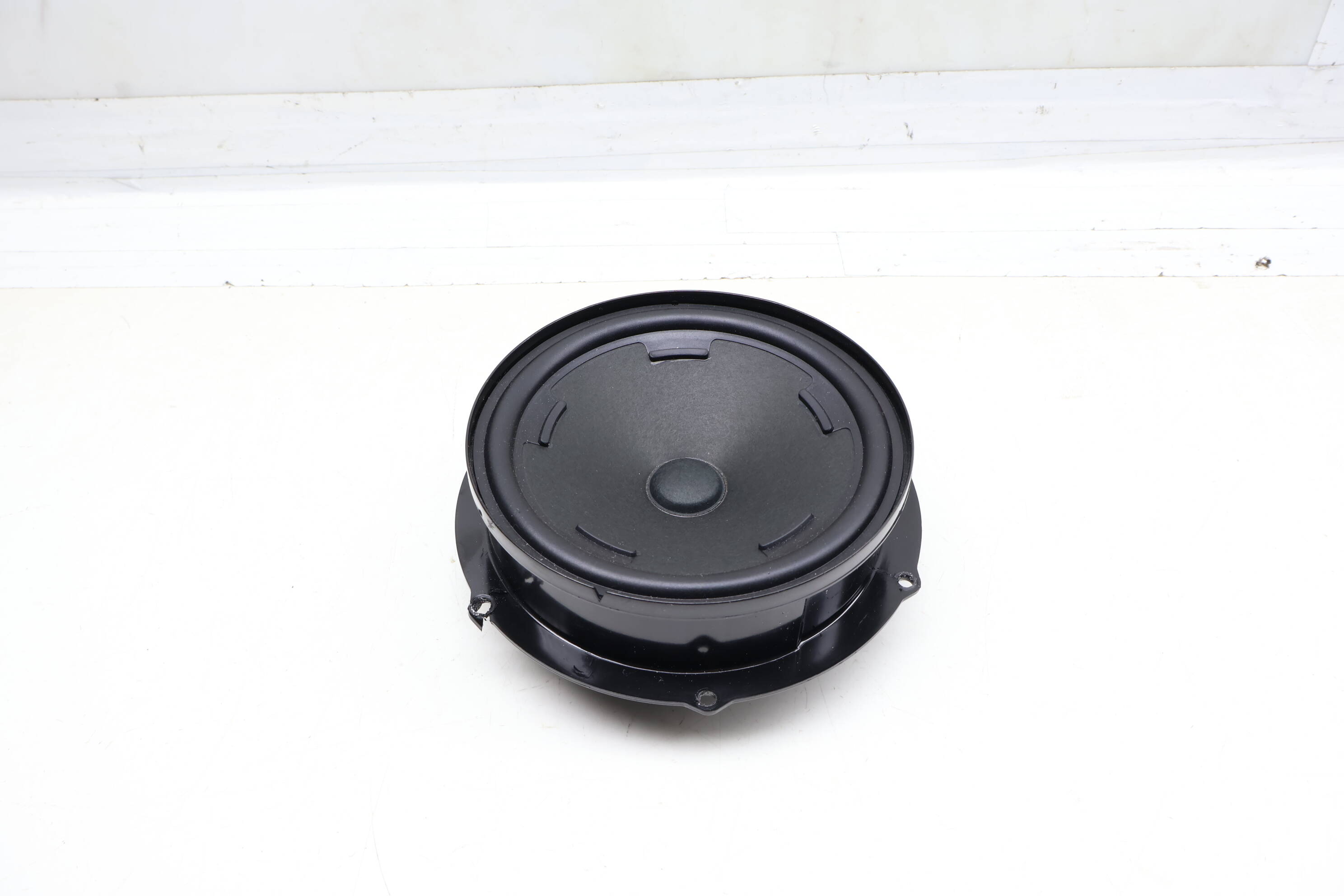 VW Front Door Speaker / Woofer 3CN035454