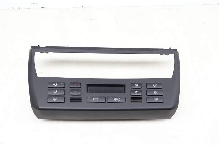 Ac Climate Control / Temp Unit 64113417544 main product photo