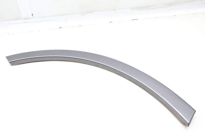 Wheel Fender Flare Trim / Molding 4M0853818A main product photo