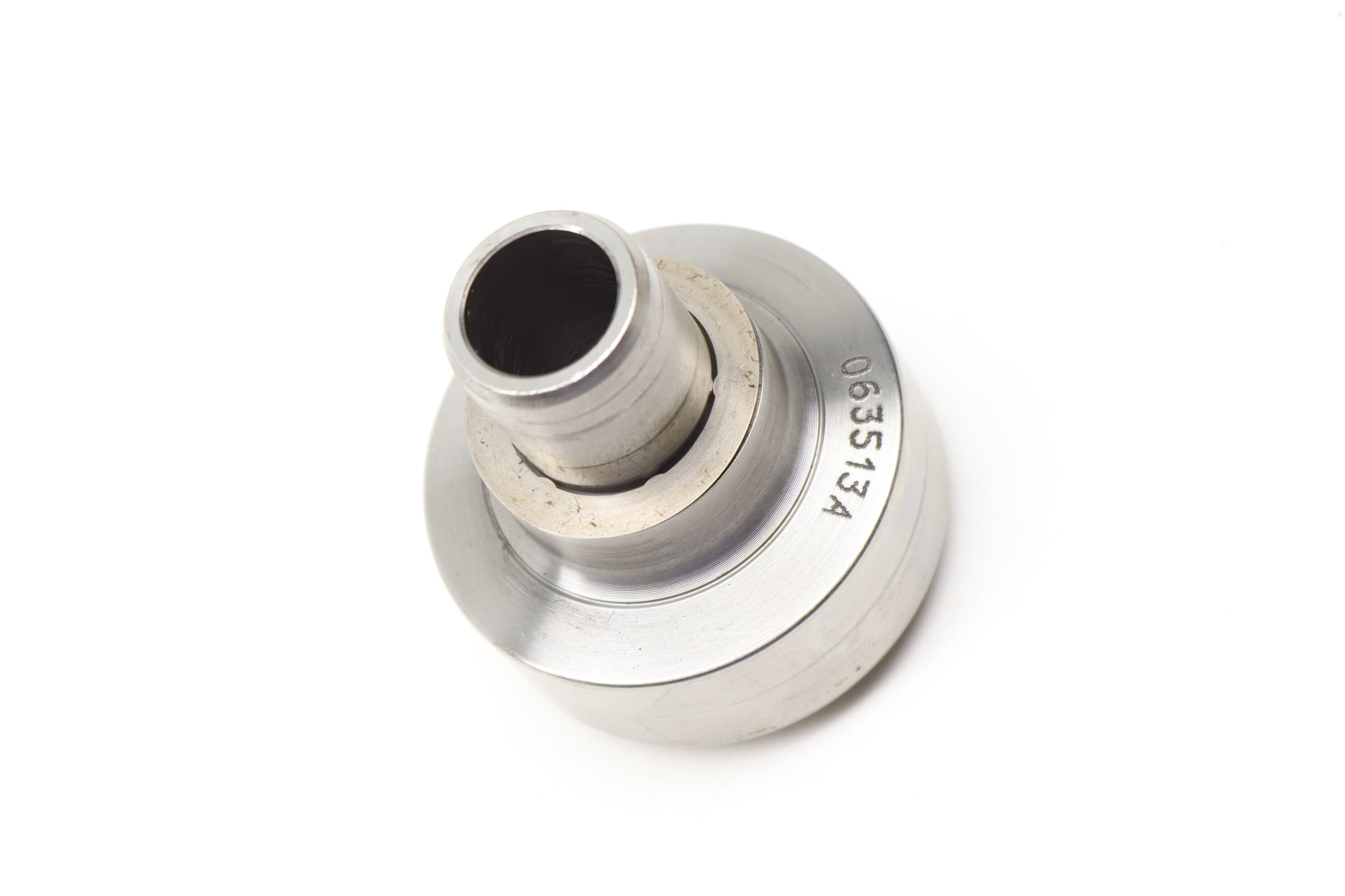 Crankshaft / Crank Pulley Hub 11237597421