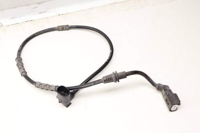 Electric Parking Brake Wiring Harness / Cable 61129317092 main product photo