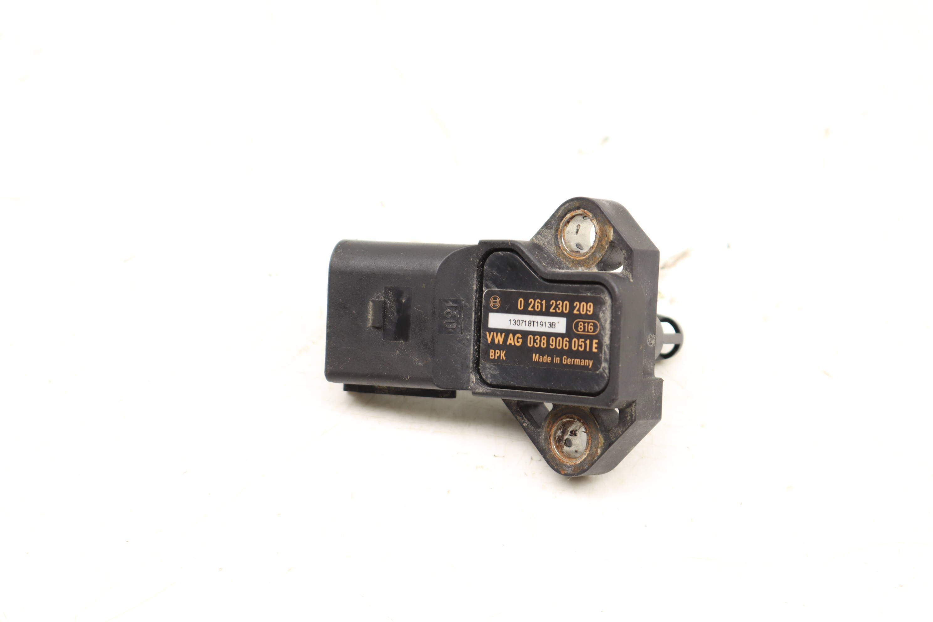 Map / Boost Pressure Sensor 038906051E