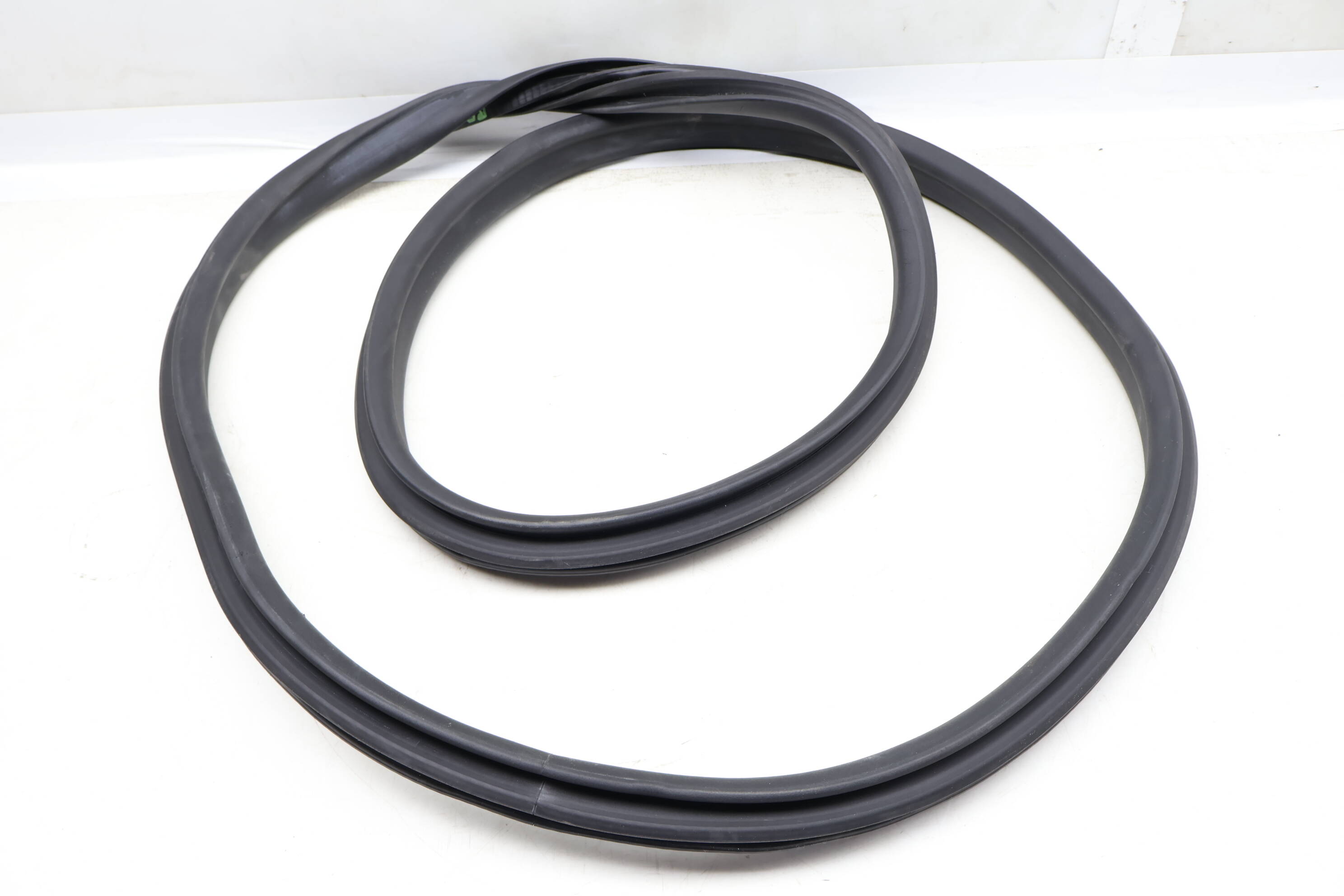 Door Seal / Weather Stripping 7483099