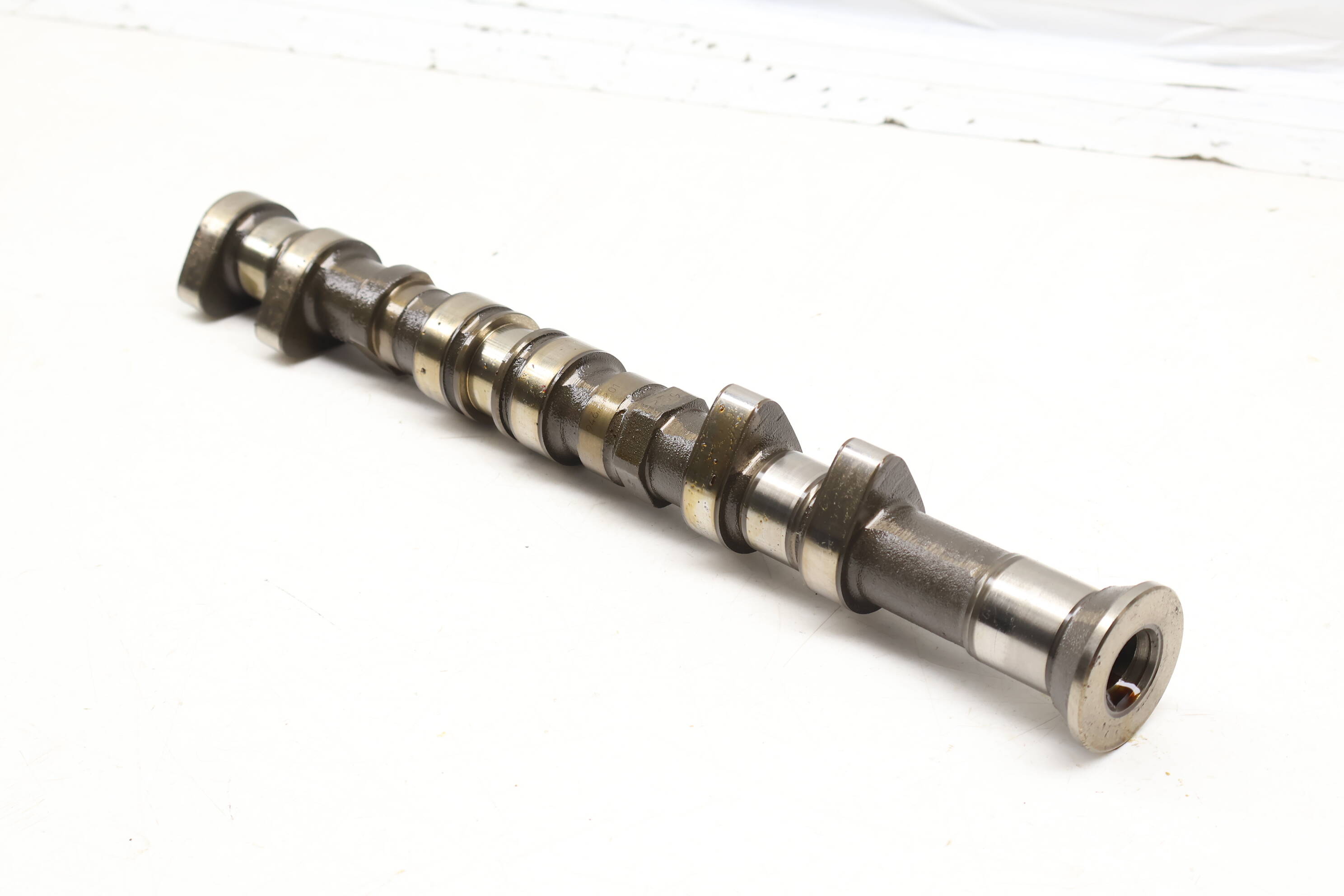 Exhaust Camshaft / Cam Shaft 94610524201