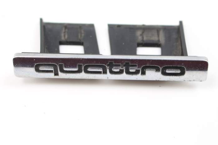 Quattro Badge / Emblem 4E0853736C main product photo