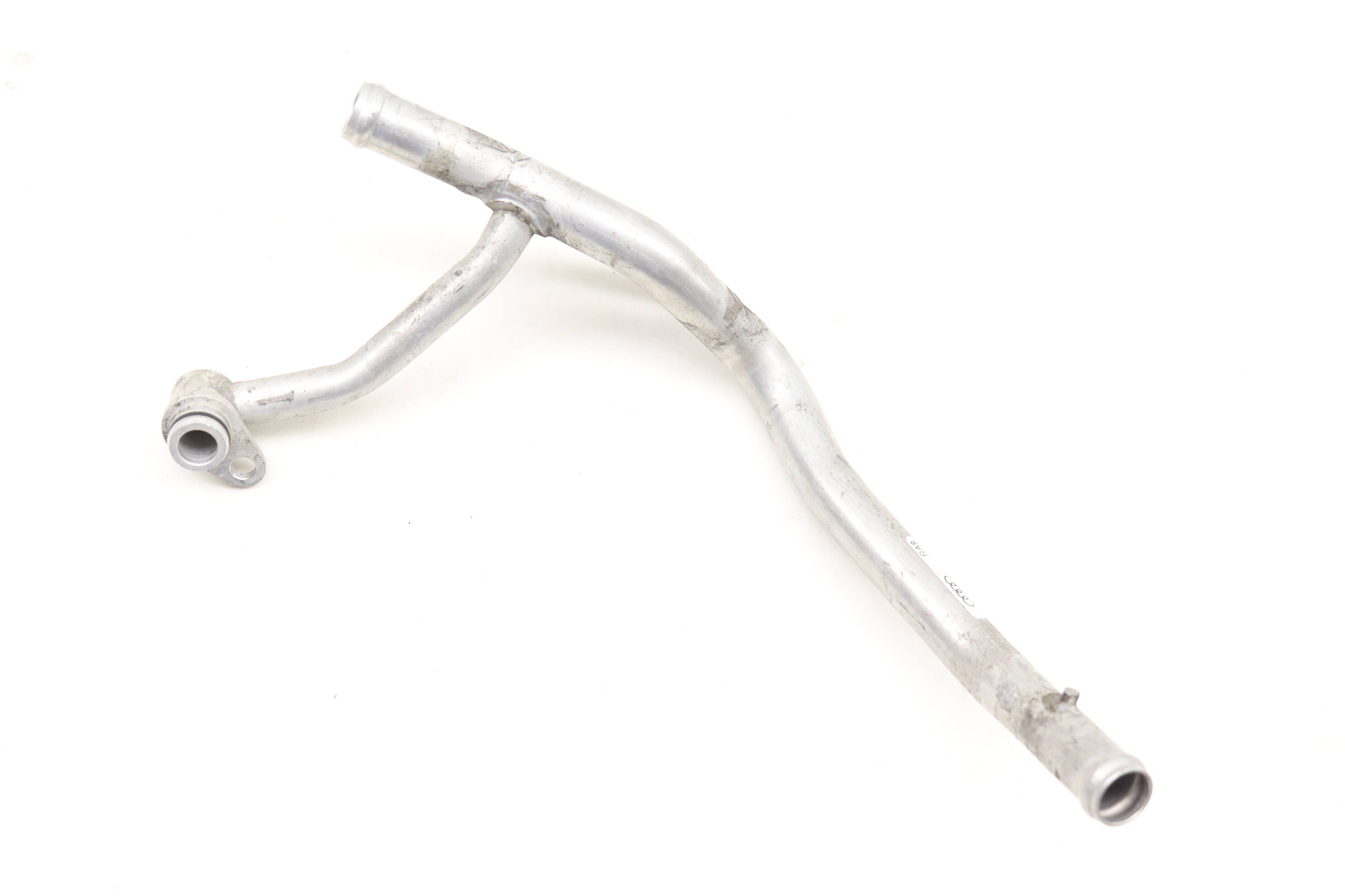 Coolant Pipe / Tube / Line 079121085N