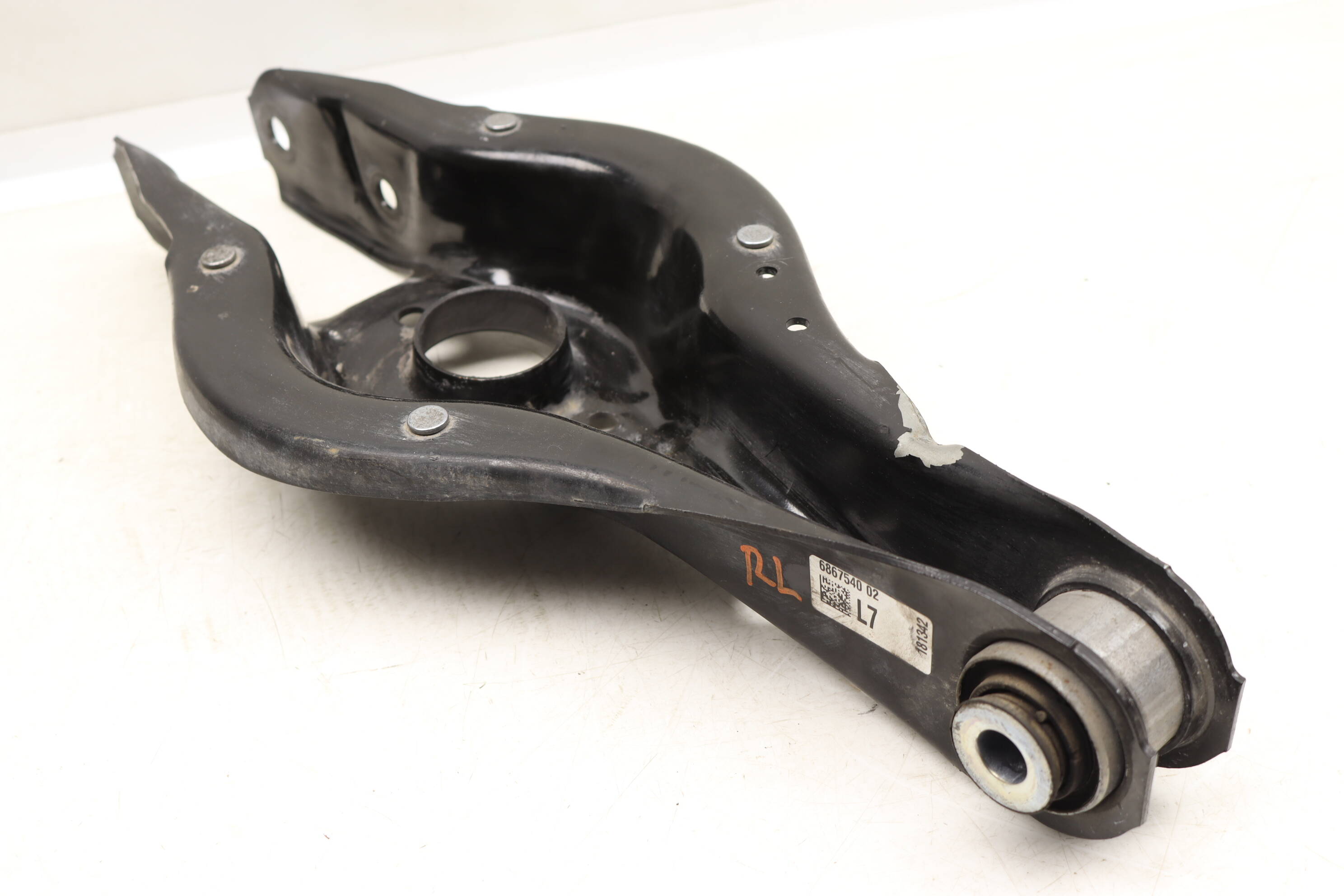 Suspension Control Arm 33326867540