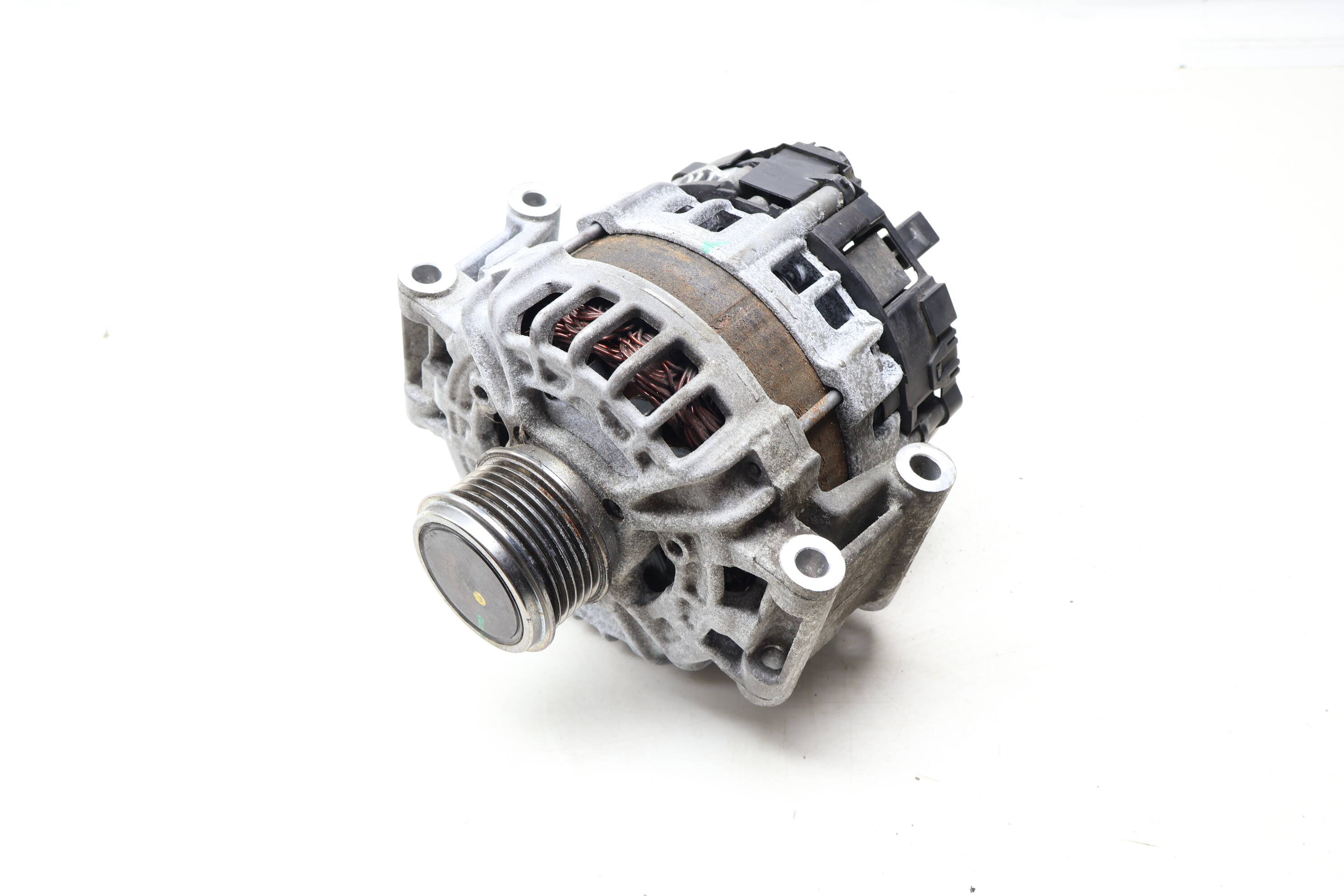 Alternator (150 Amp) 06K903023D