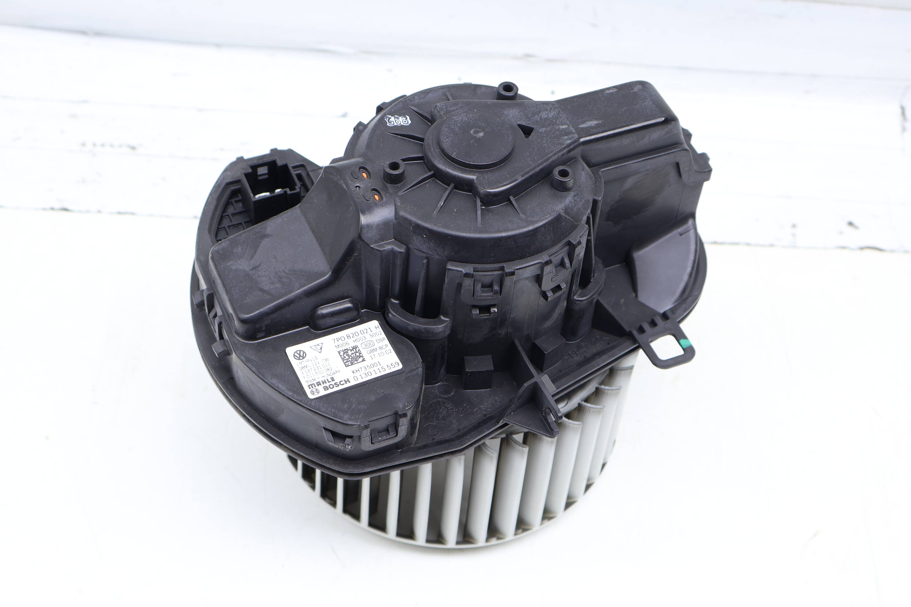 Blower Motor / Fan 7P0820021H