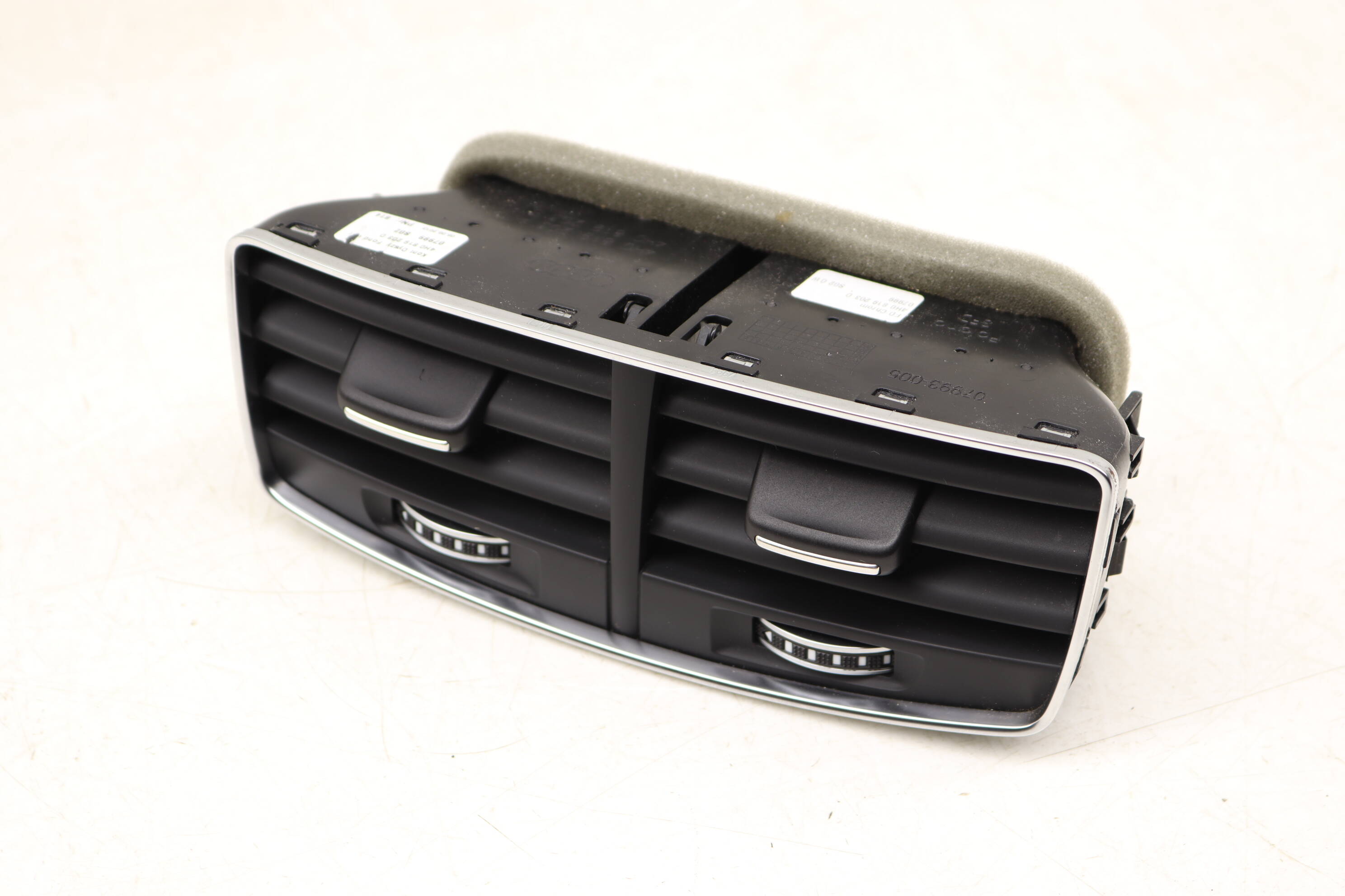 Center Console Air Vent 4H0819203D