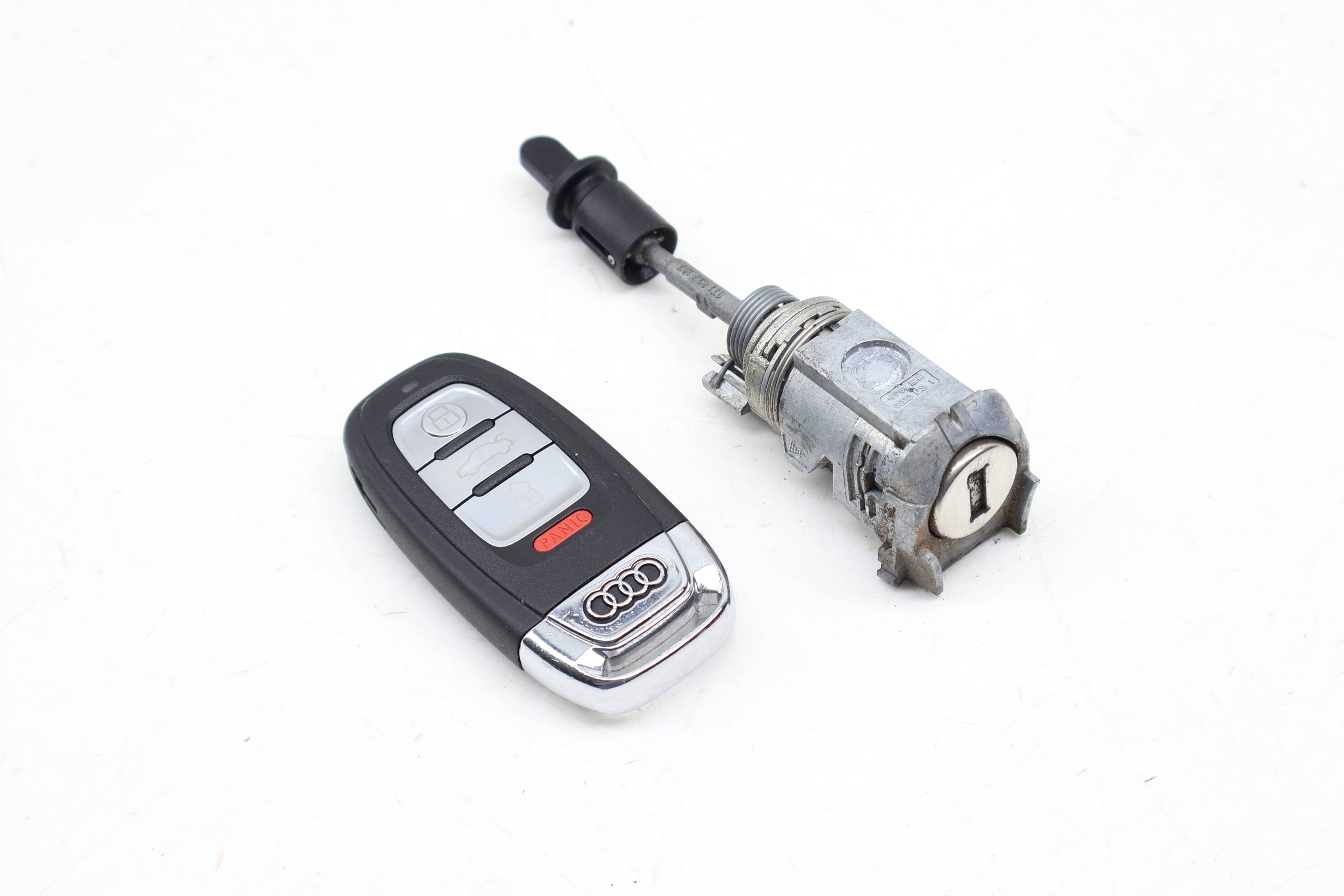 Lock Switch / Cylinder Set W/ Key 8T0898374BE