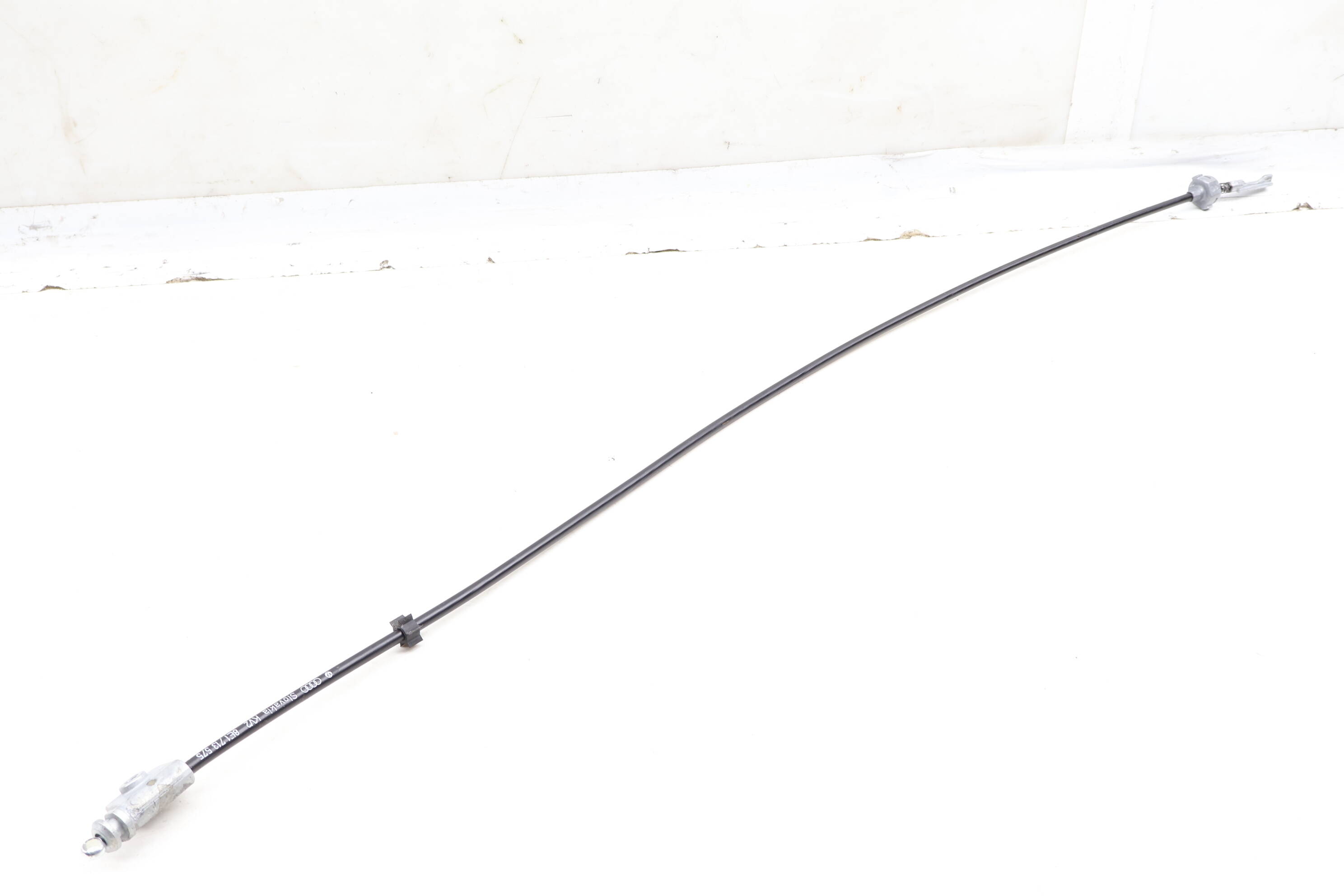 Shifter / Ignition Lock Cable 8E1713575