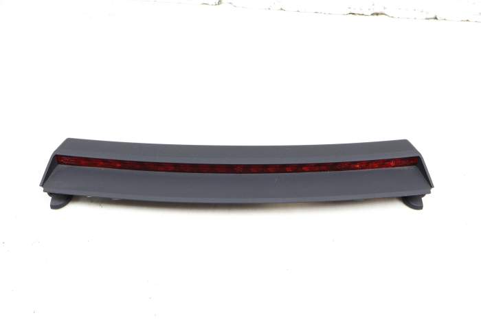 Center / Third Brake Light 8N8945097A main product photo