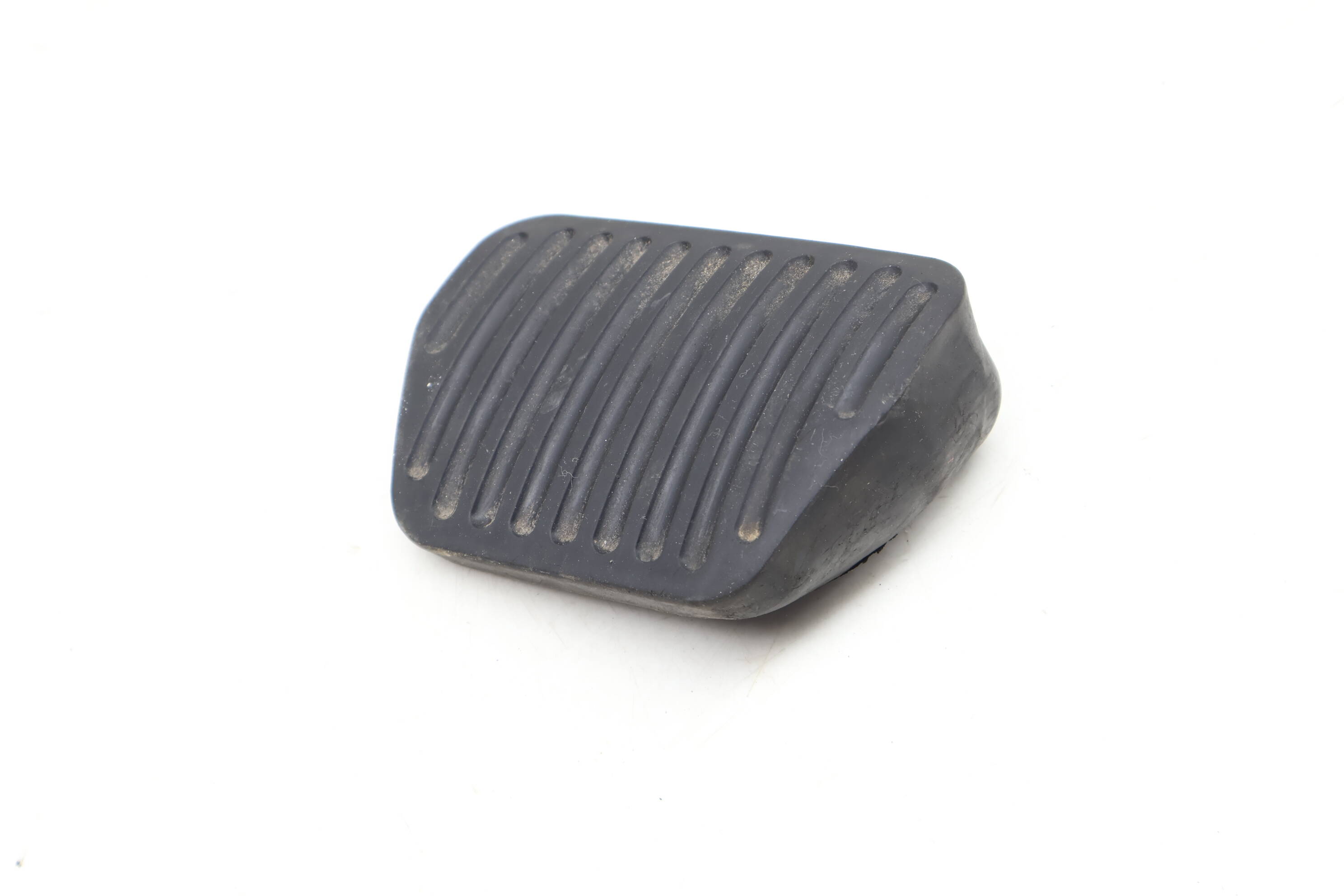Brake Pedal Pad / Cover LR037836