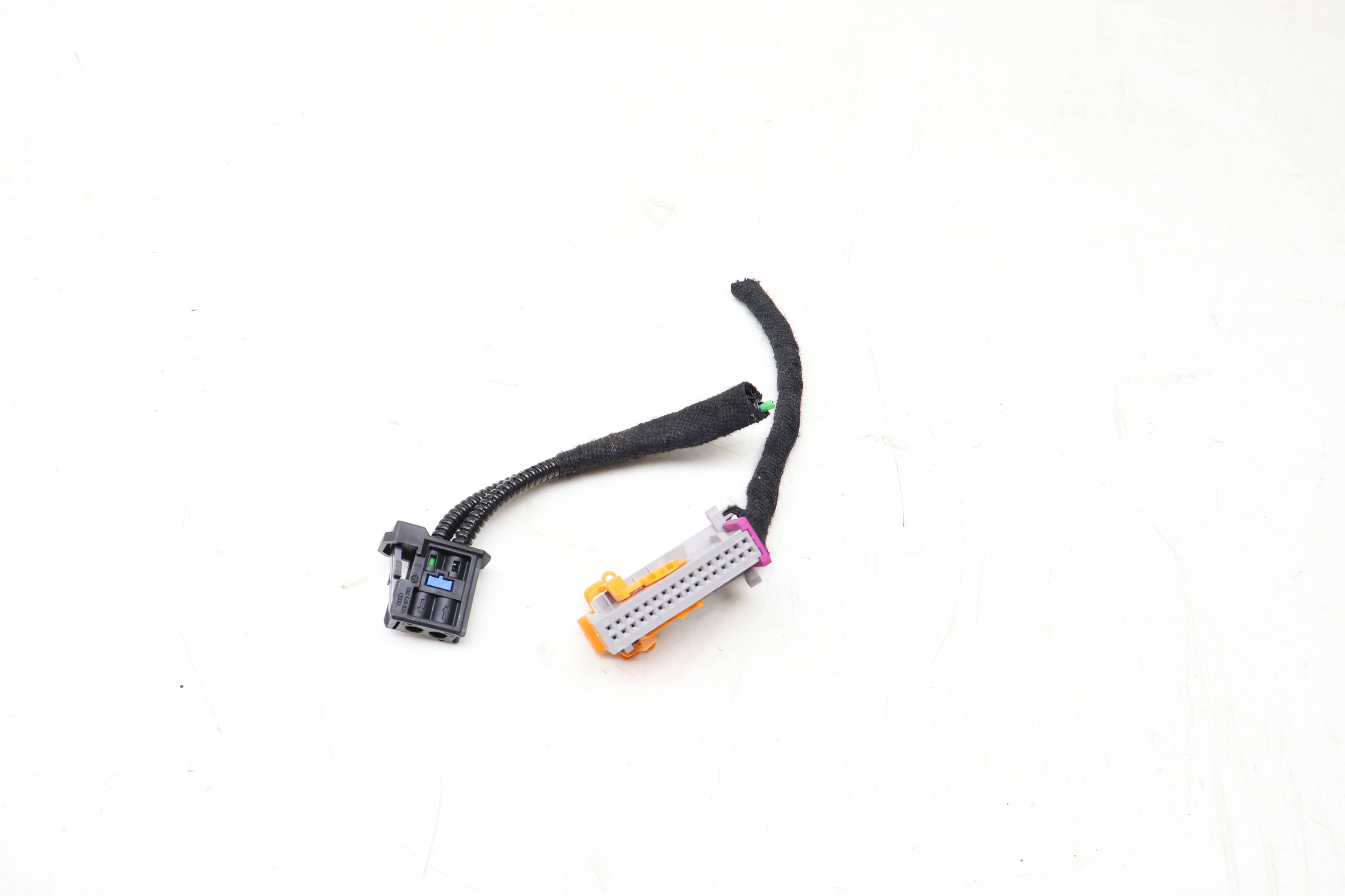 Instrument Cluster Wiring Harness Connector / Pigtail