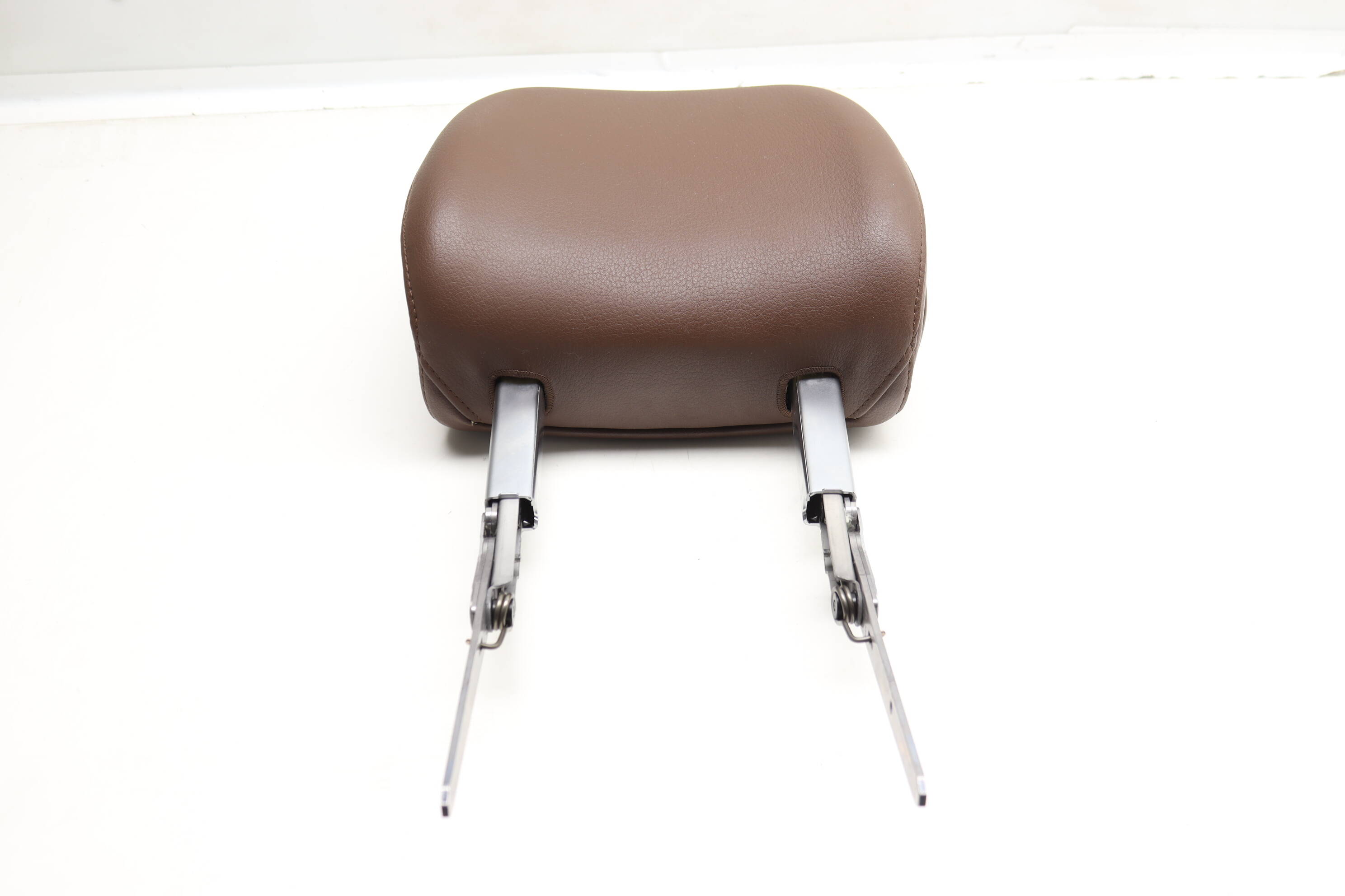 Headrest / Head Rest 4M0881901D