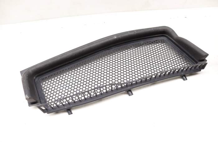 Cowl / Firewall Cover Grille 4M1819154A main product photo