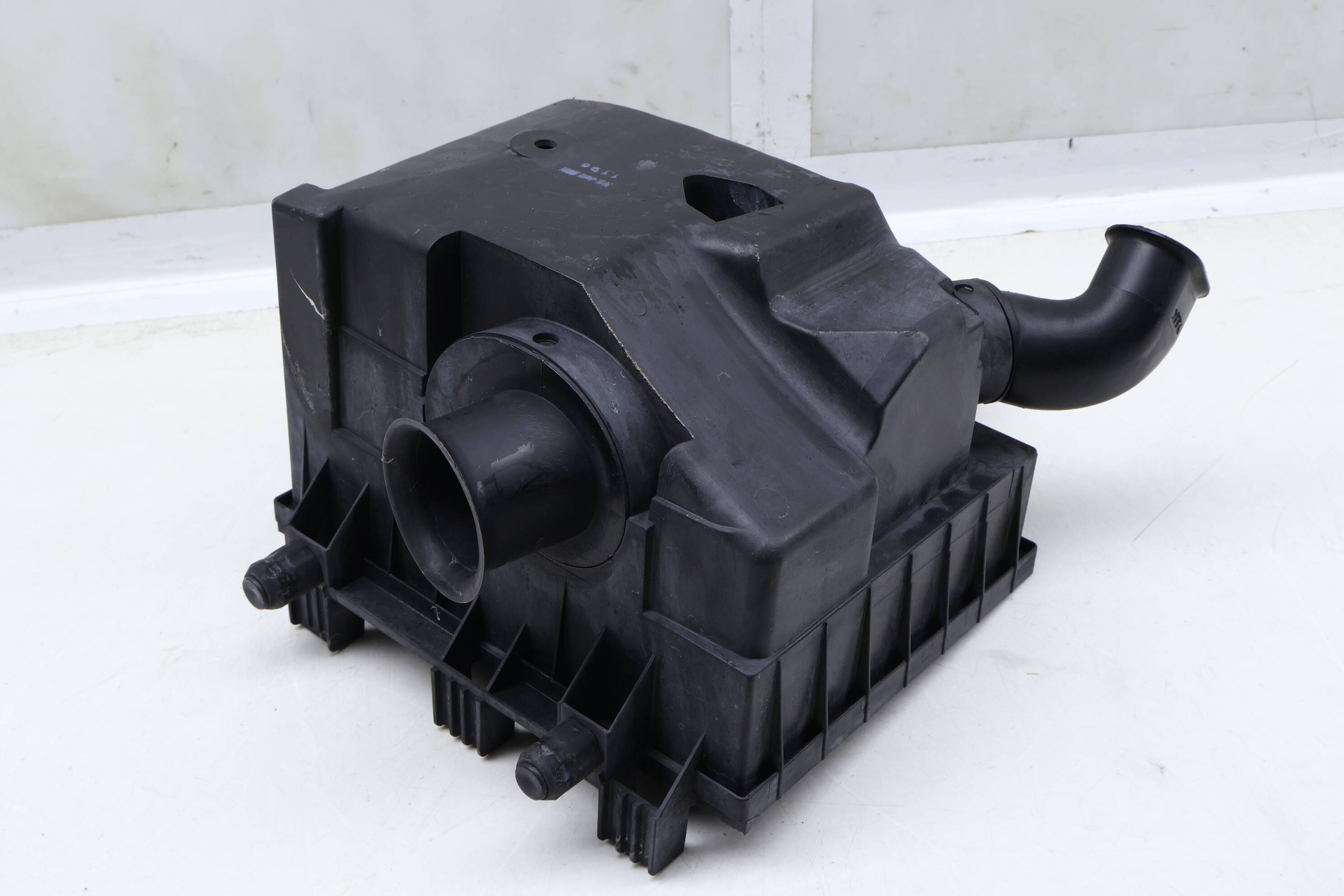 Engine Air Filter Housing Box - Lower Half 022129601D