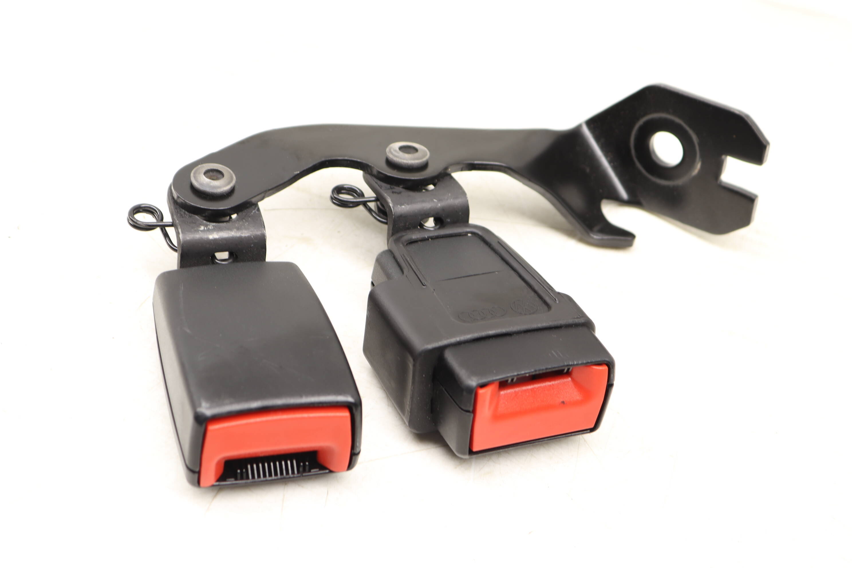 Seat Belt Double Buckle / Receiver 4H0857740