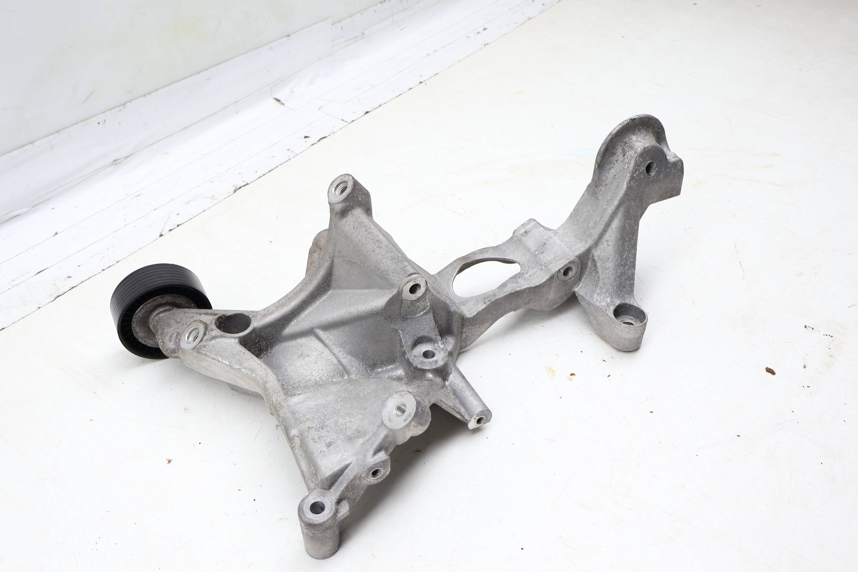 Ac Compressor Mount Bracket 03H260089G