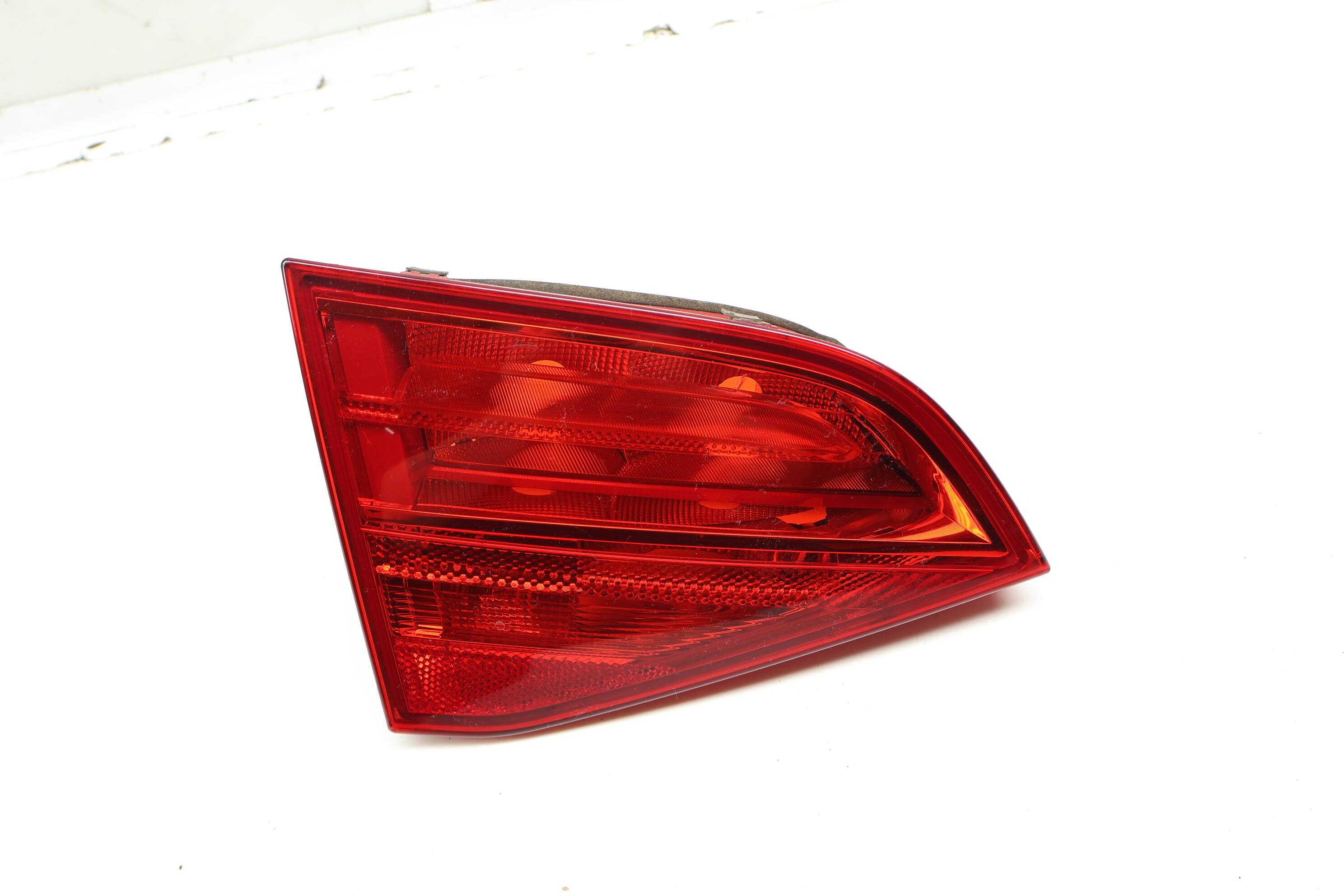 Inner Tail Light / Lamp 8K9945093A