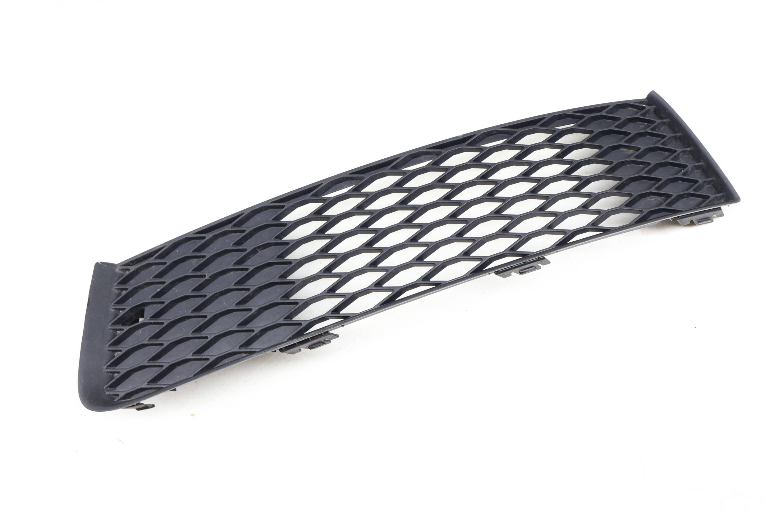 S-Line Upper Bumper Grille 4L0807697B