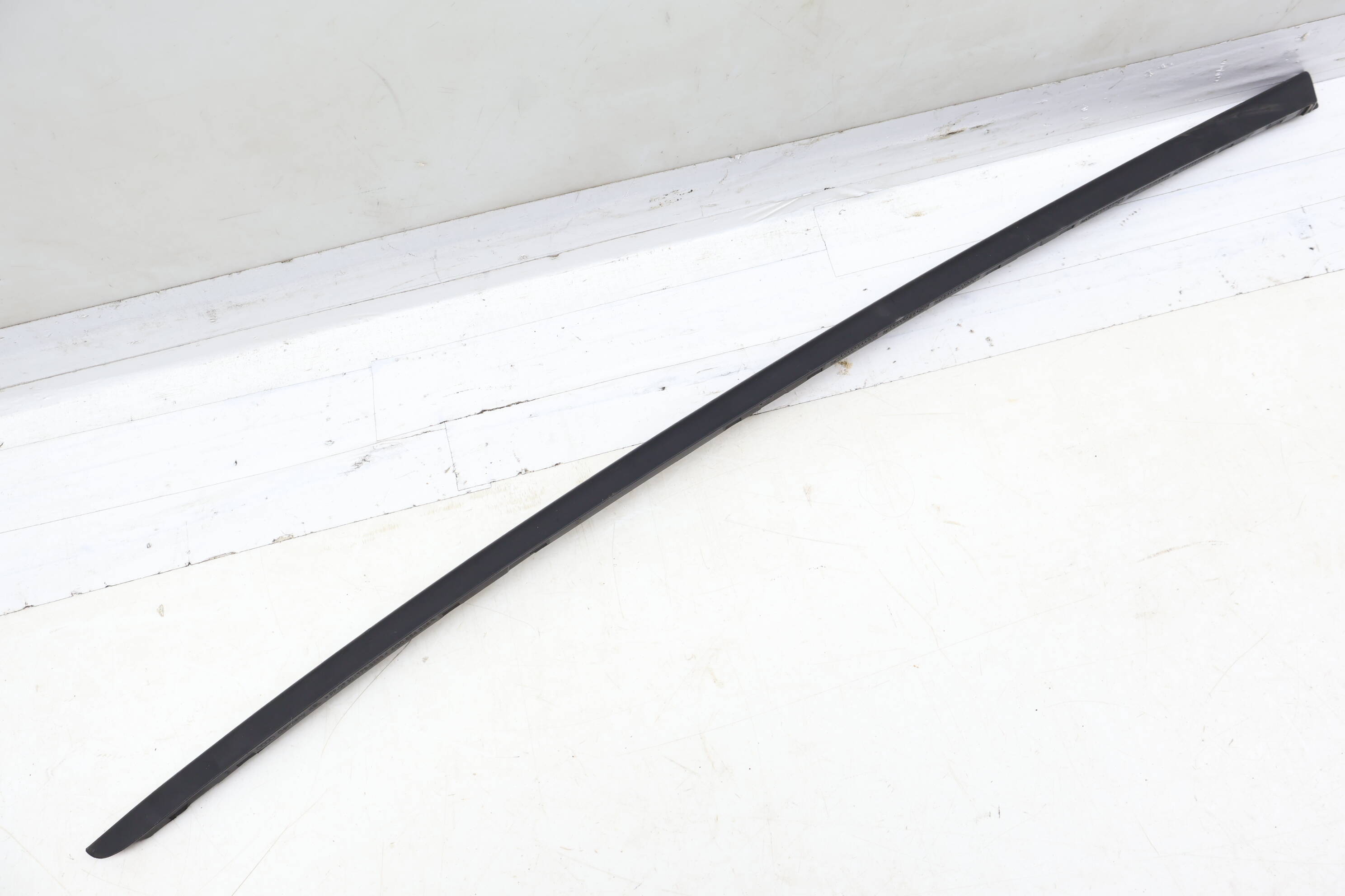 Windshield Side Trim / Seal 4G0854328A