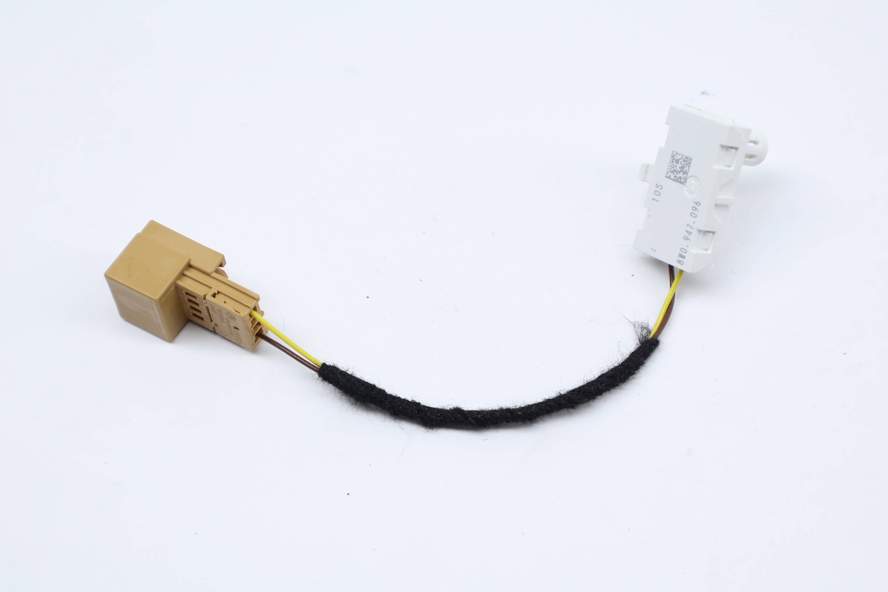 Center Console Illumination / Light Bar 8W0947096