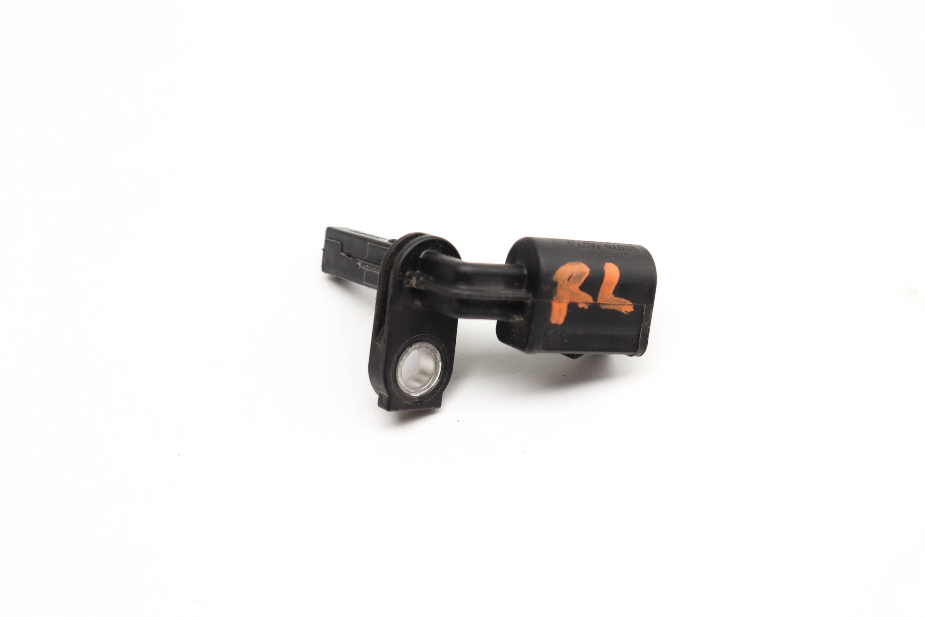 Abs / Wheel Speed Sensor 9Y0927807 958927807