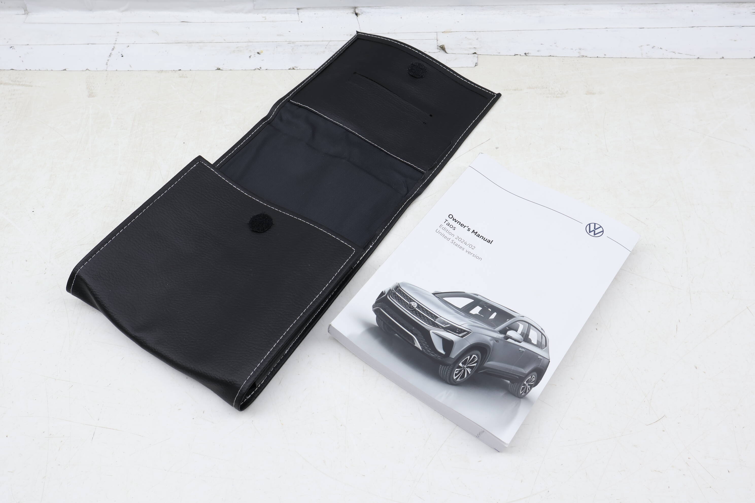 2024 Owners Manual (Taos)