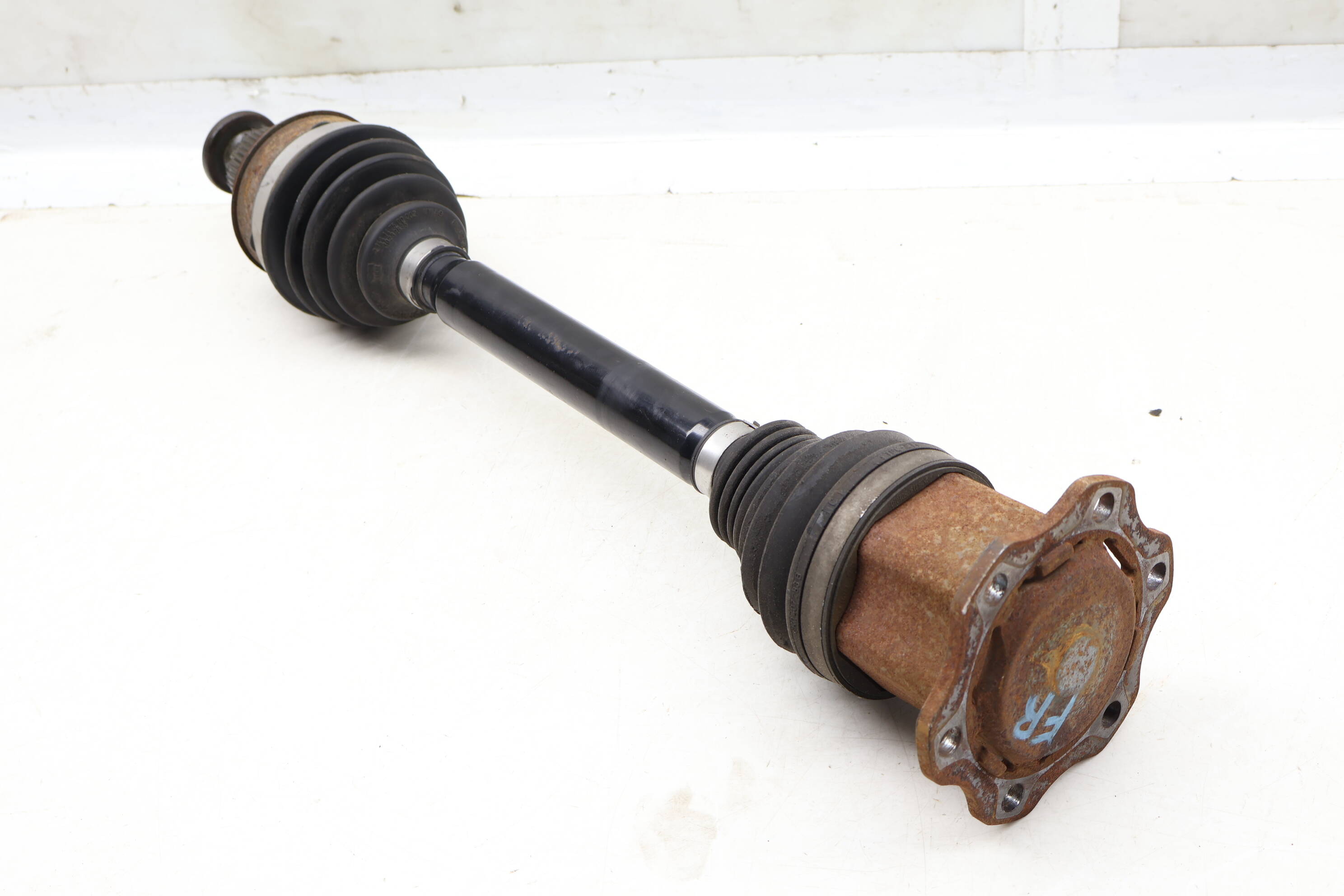 Porsche Front Cv Axle Shaft (Macan) 95B407271A