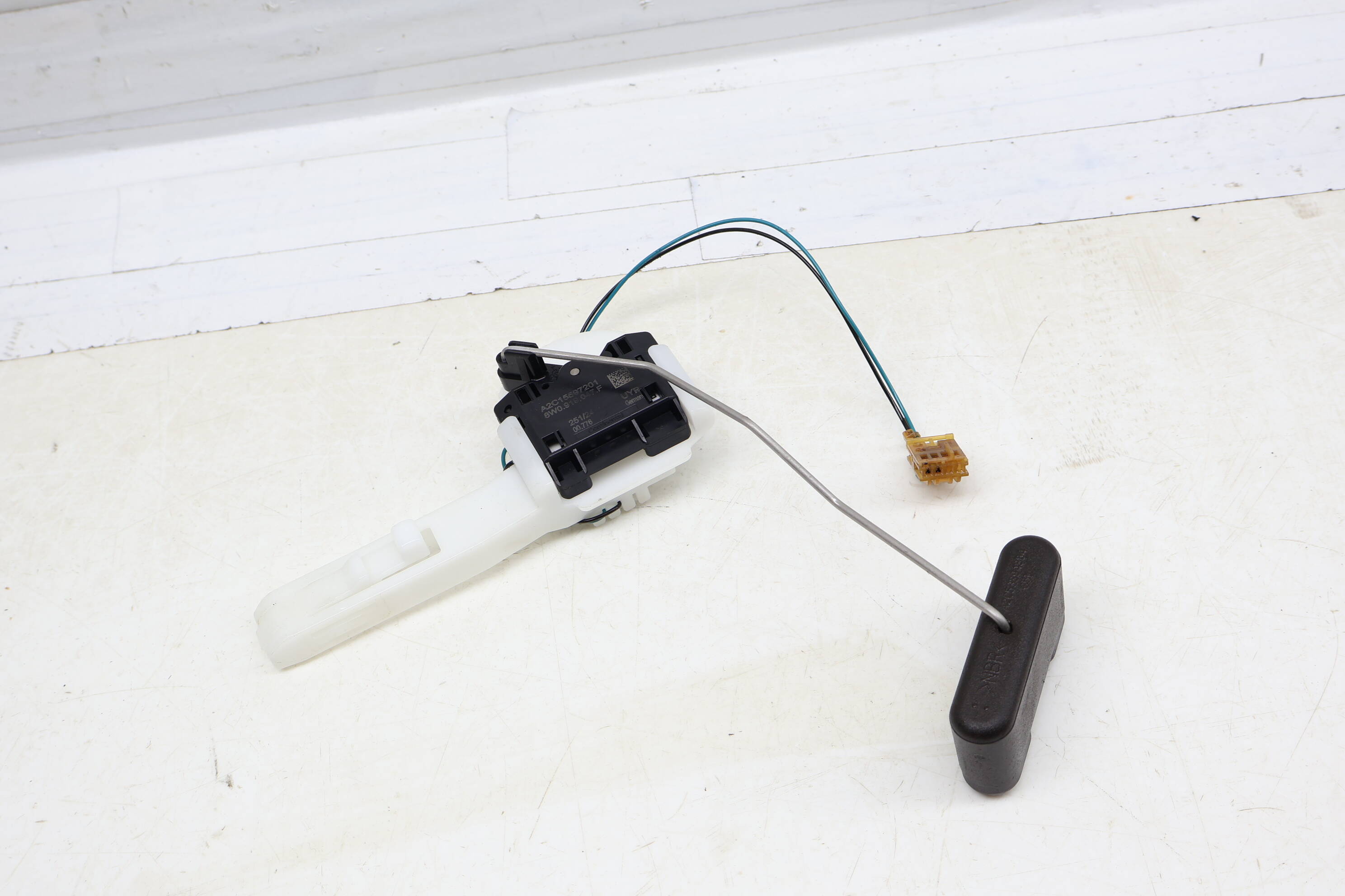 Fuel Gauge Sensor / Sending Unit 8W0919047F