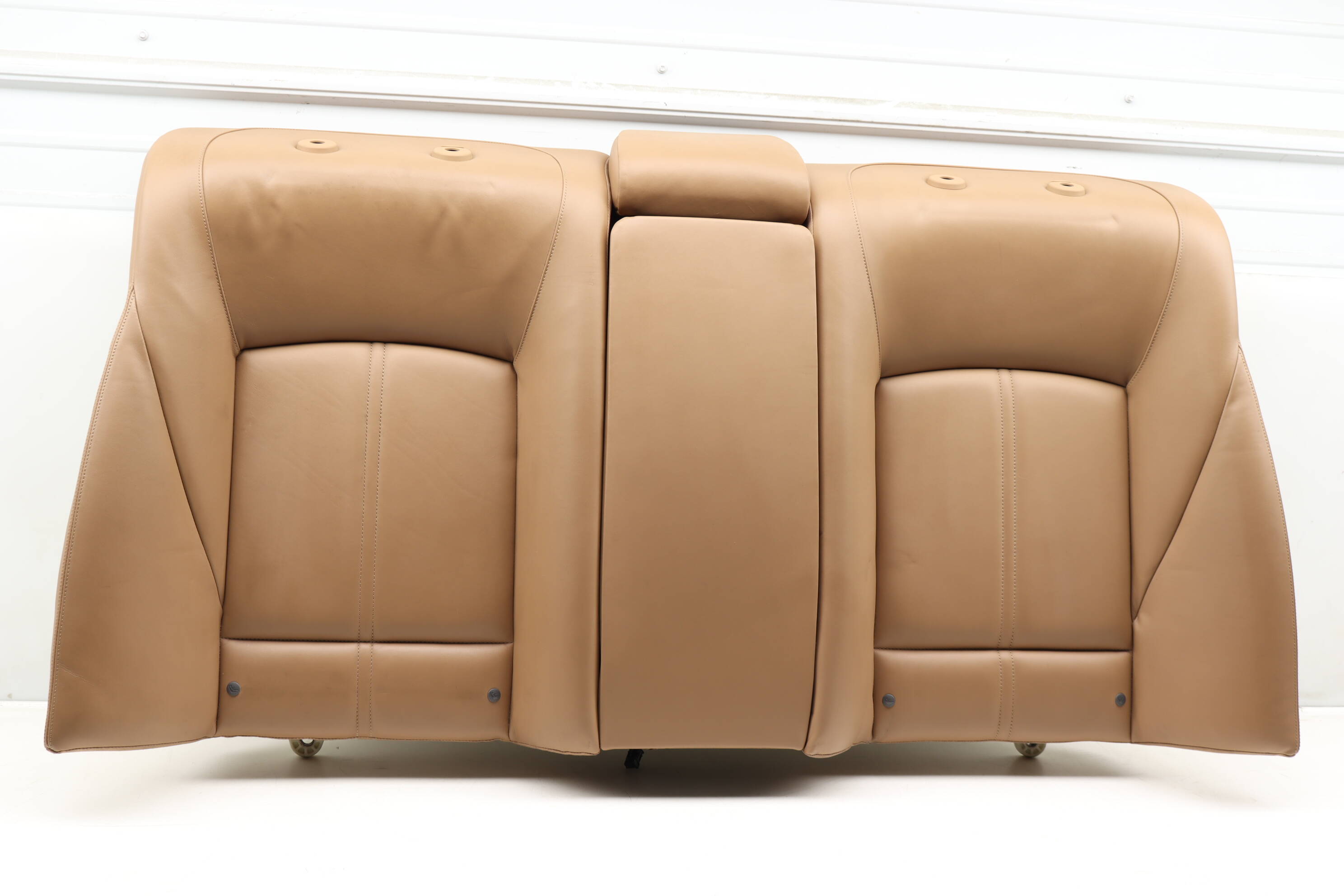 Upper&#x20;Seat&#x20;Backrest&#x20;Cushion&#x20;Assembly&#x20;&#x28;Leather&#x29;&#x20;52207317359