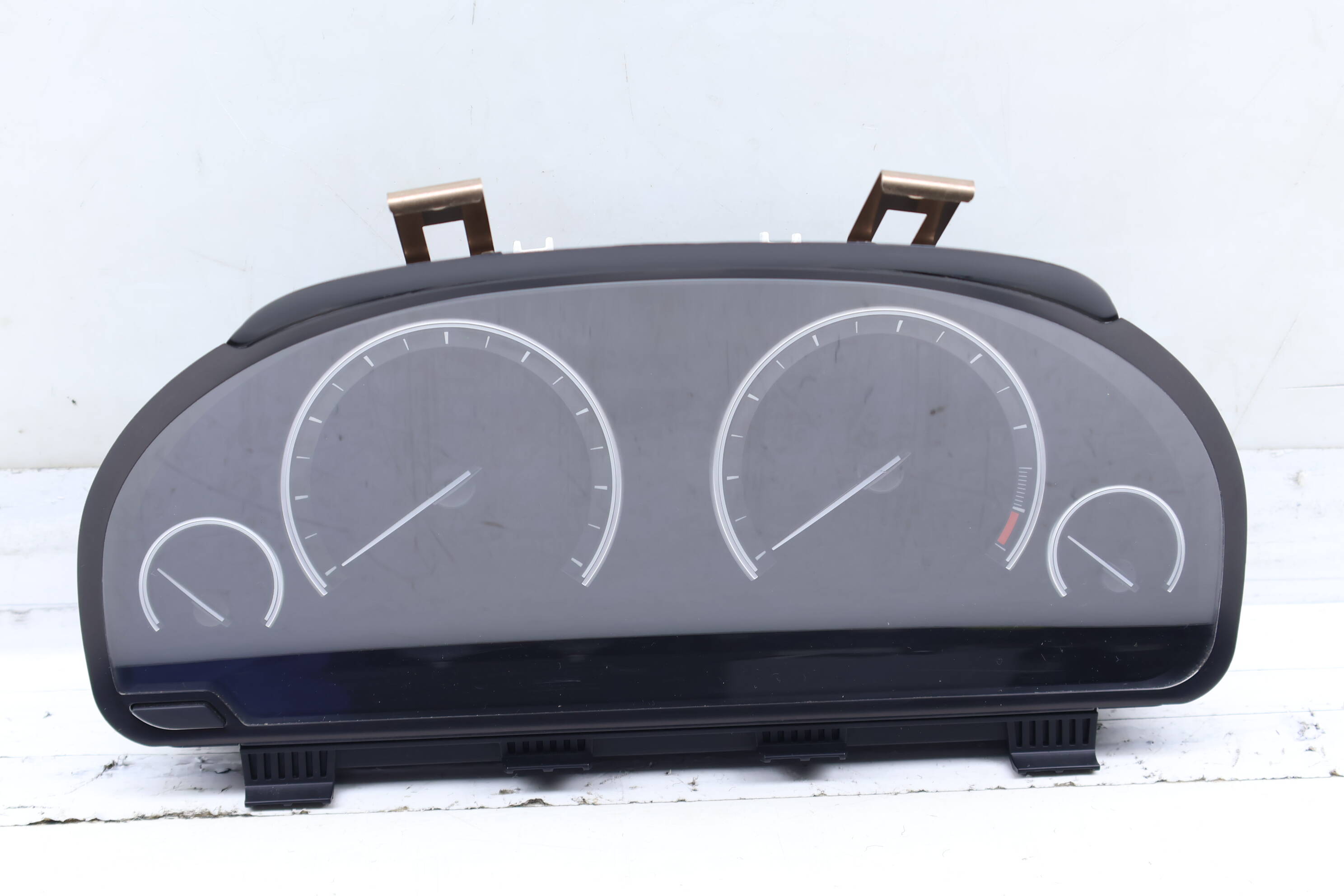 Instrument Cluster / Speedometer 62108795222