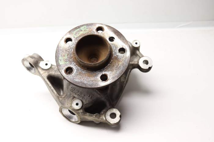 Spindle Knuckle W/ Wheel Bearing 31216852159 main product photo
