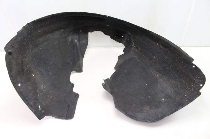 Fender Liner / Splash Guard 8E0821171C main product photo