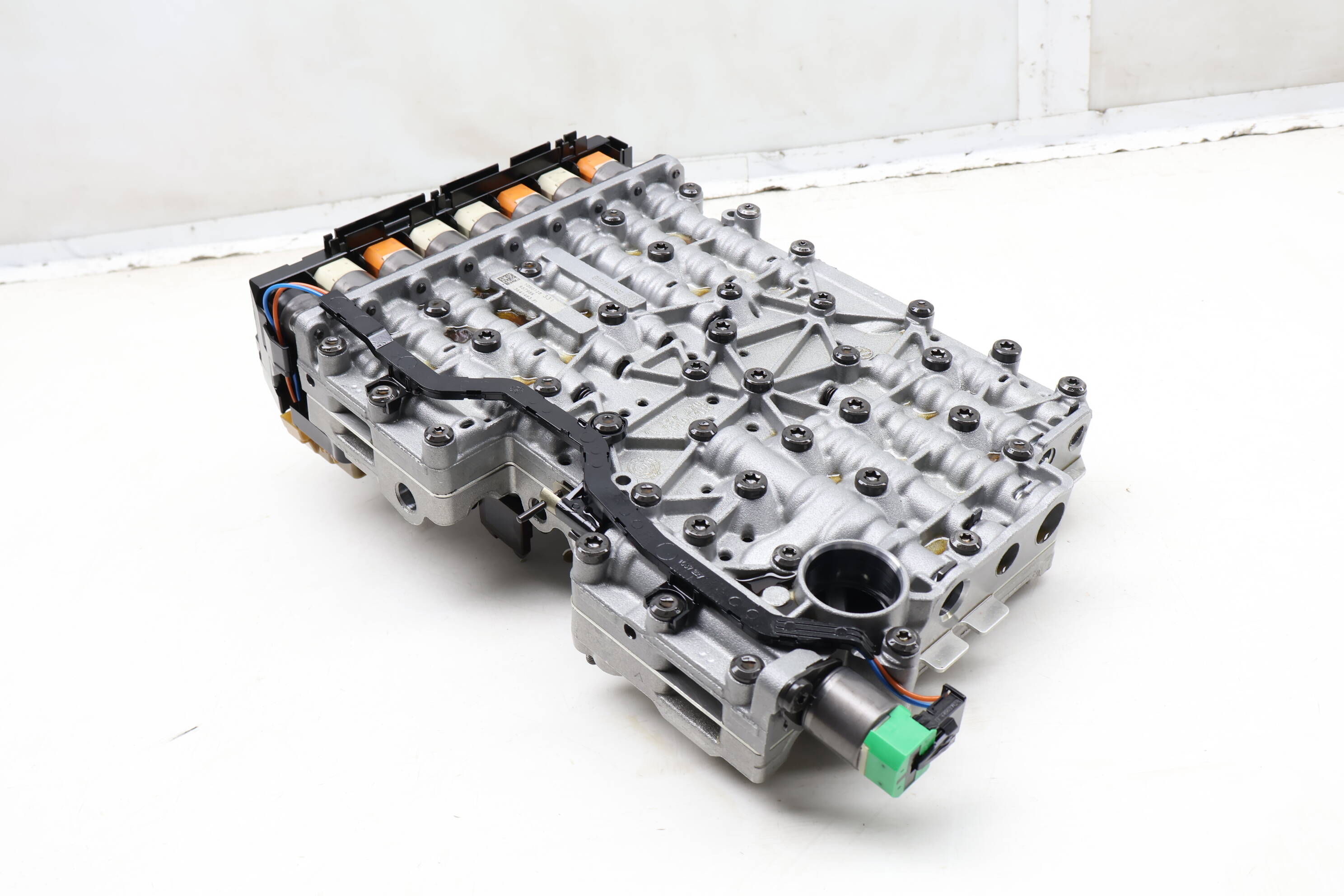 BMW Transmission Valve Body / Mechatronic (Ga8hp45z) 24348612857