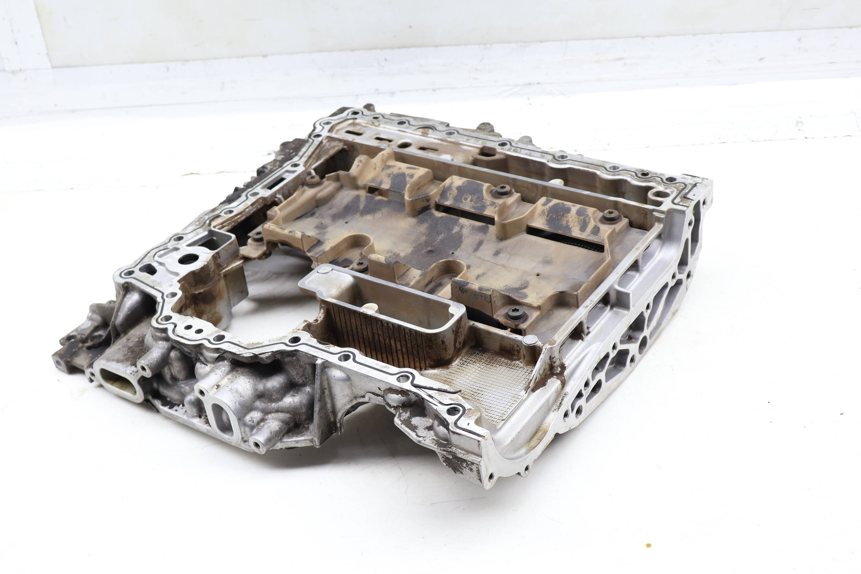 Upper Engine Oil Pan / Sump 06E103603AH