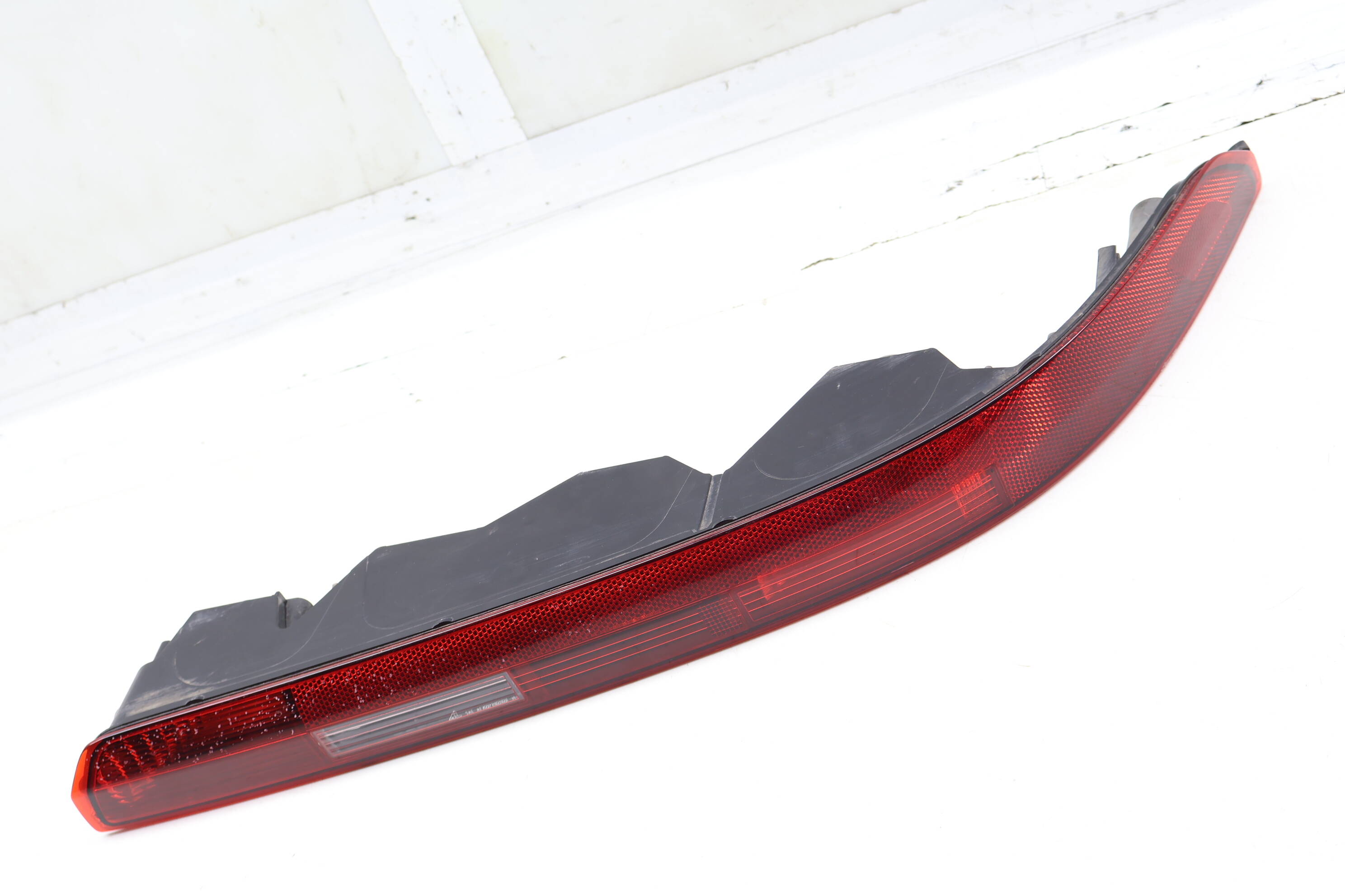 Led Bumper Tail Light / Lamp (Lower) 4M0945096A