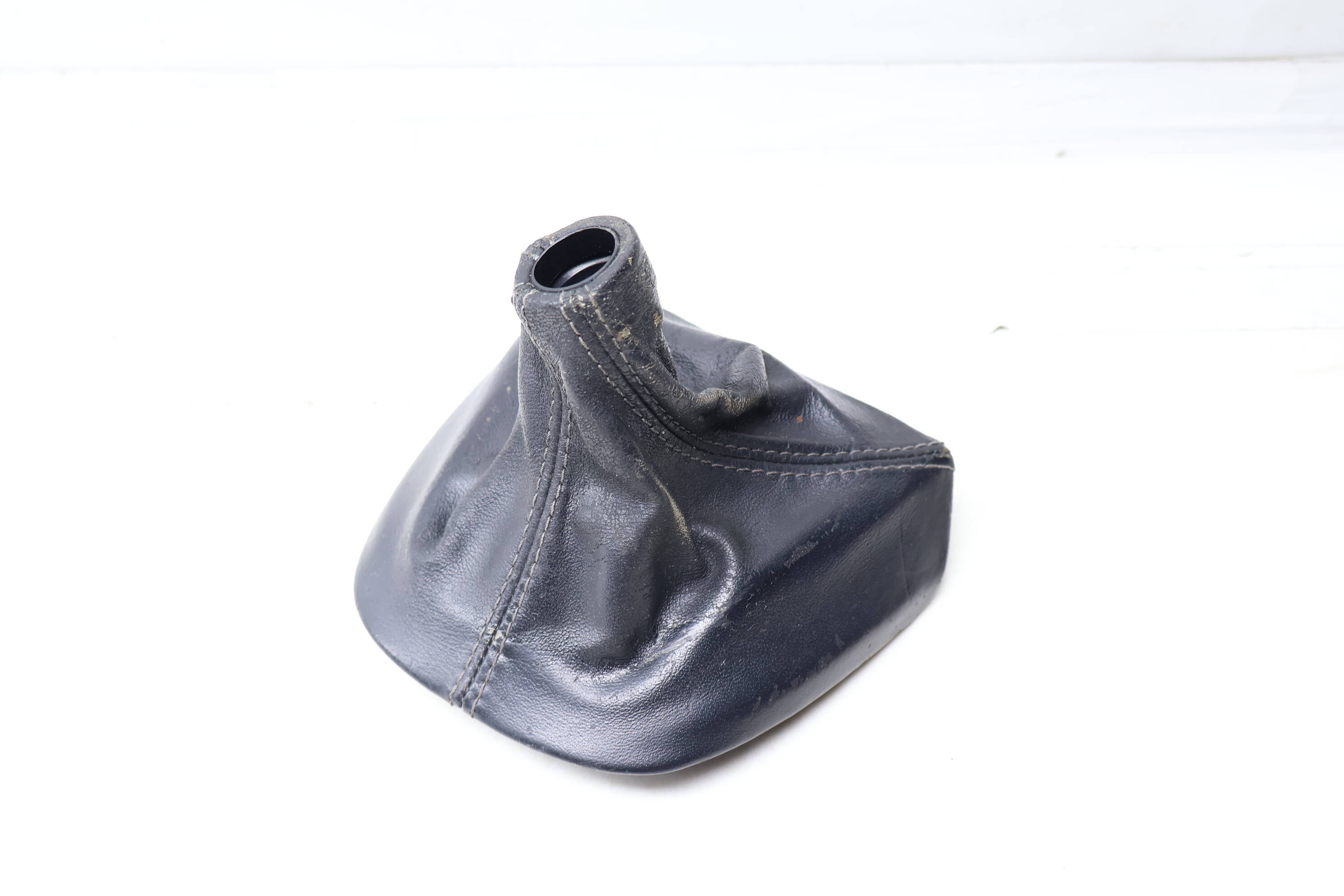 5-Speed Manual Shift / Shifter Boot 98742407500