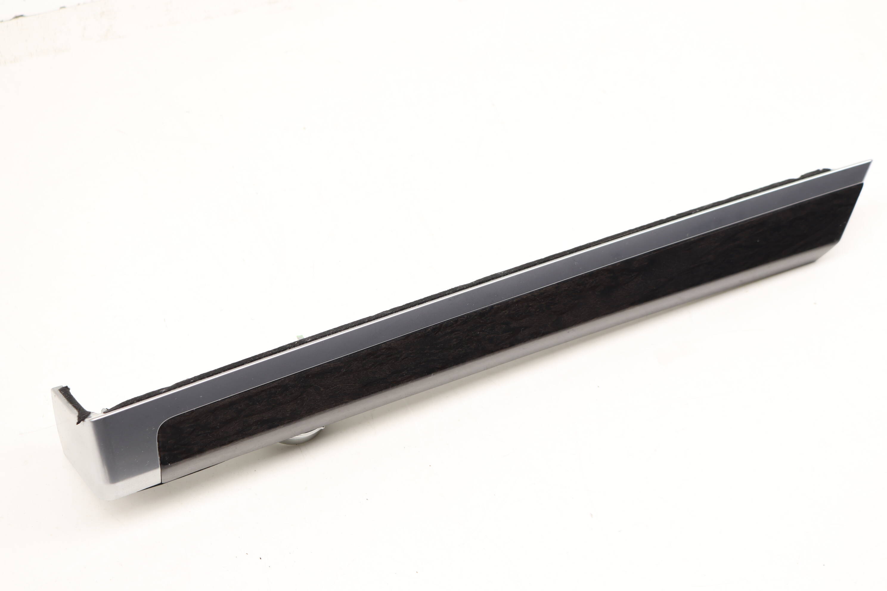 Door Panel Trim / Molding 7P5867419C 95855541903