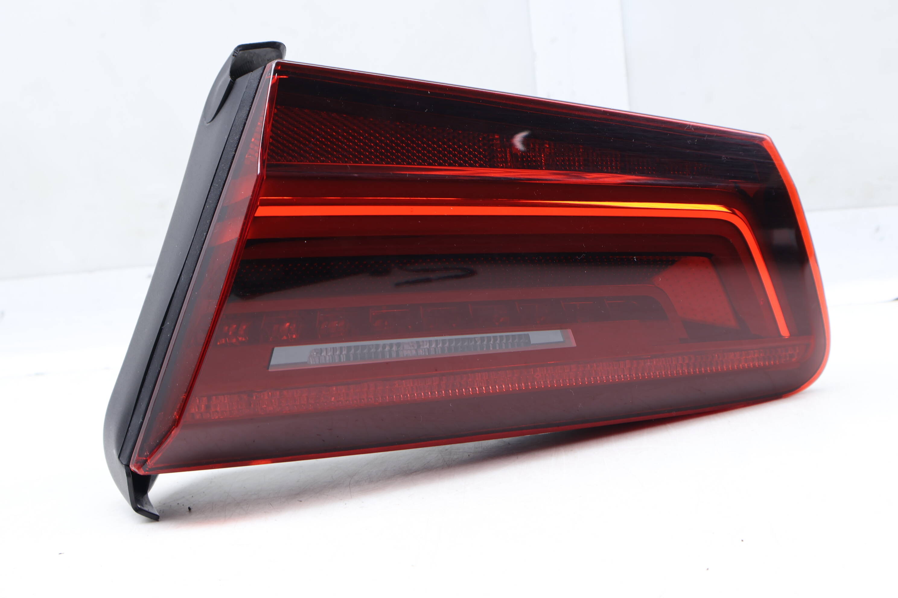 Outer Led Tail Light / Lamp 4G5945096D